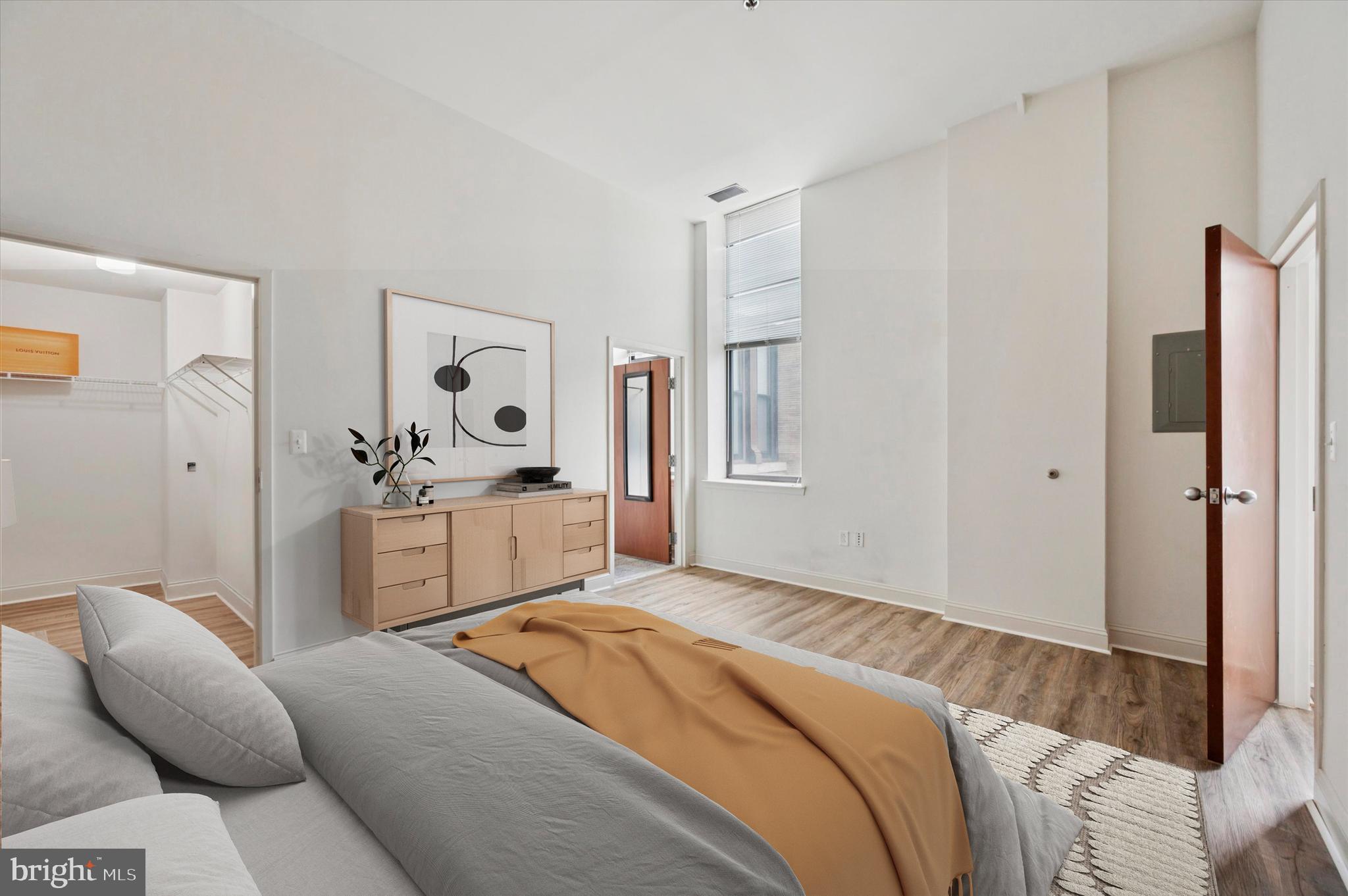 CENTER CITY - Residential