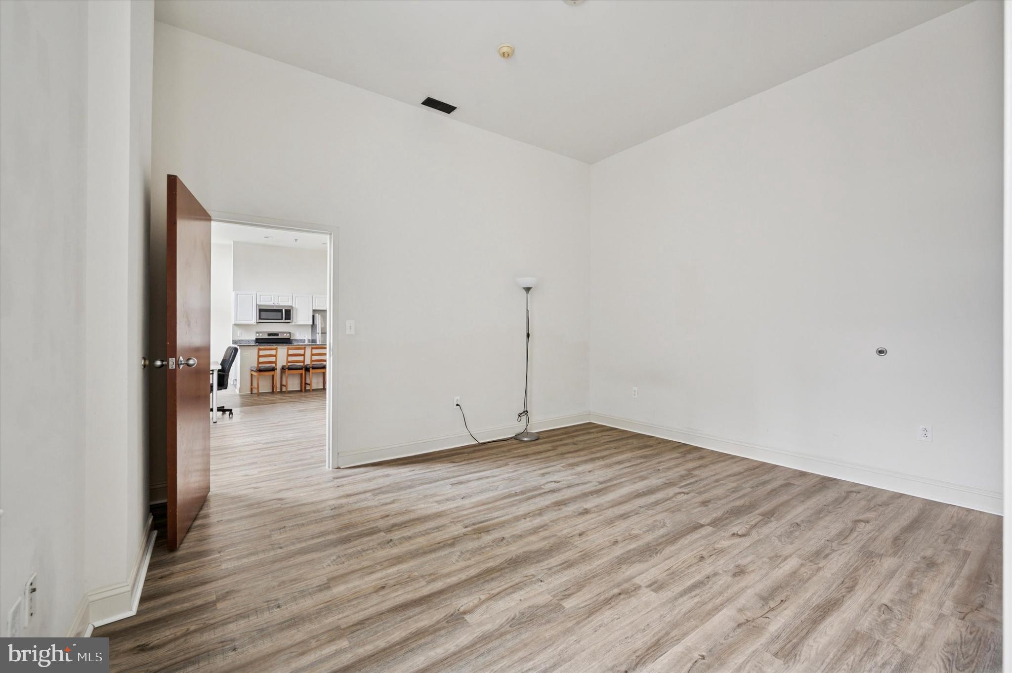 CENTER CITY - Residential