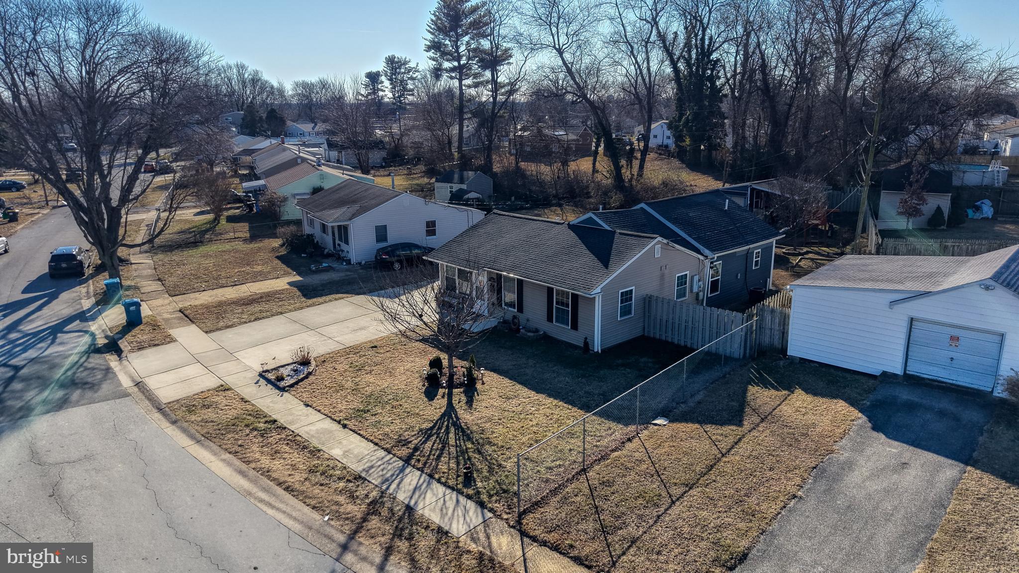 CASTLE HILLS - Residential