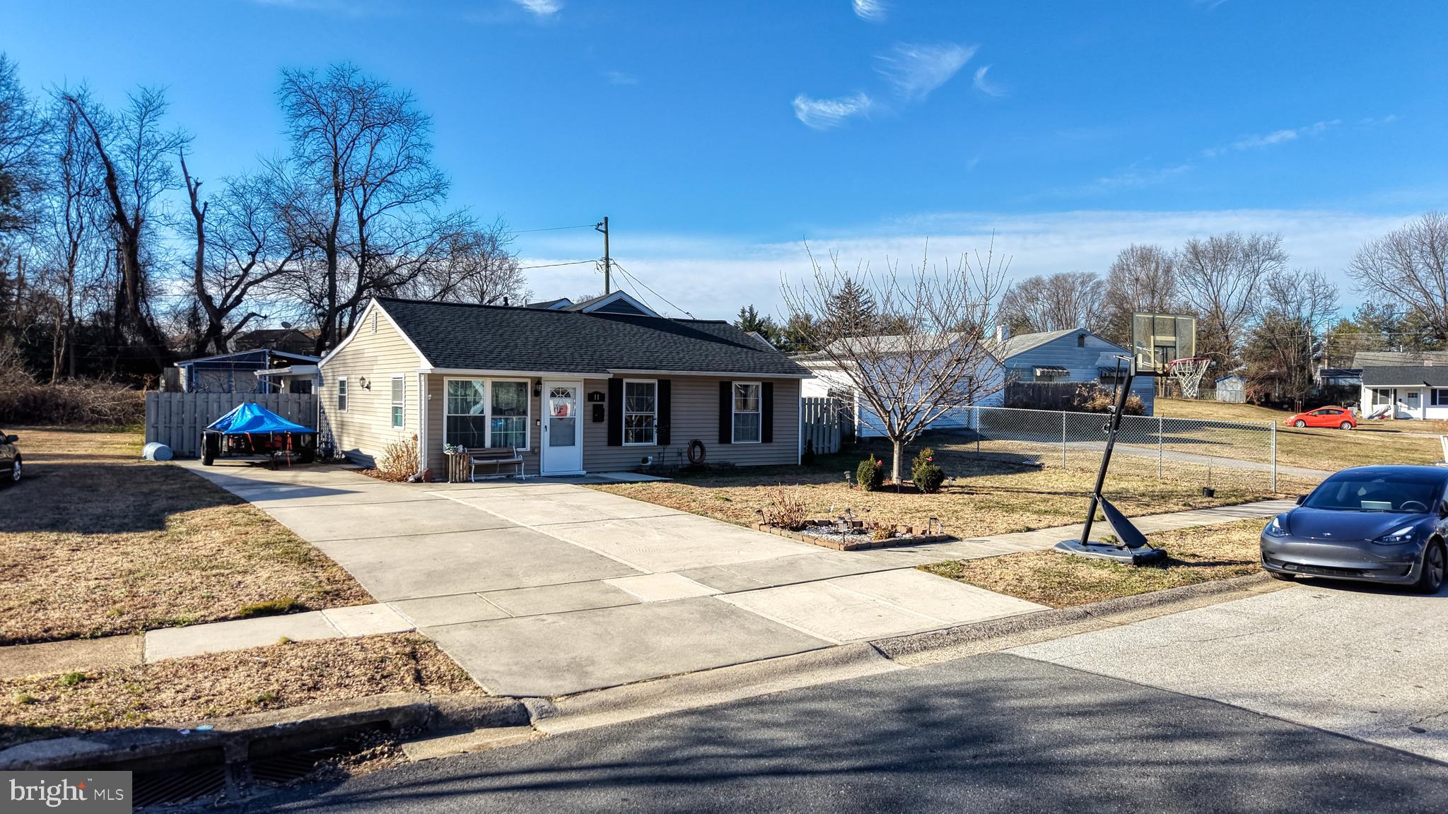 CASTLE HILLS - Residential