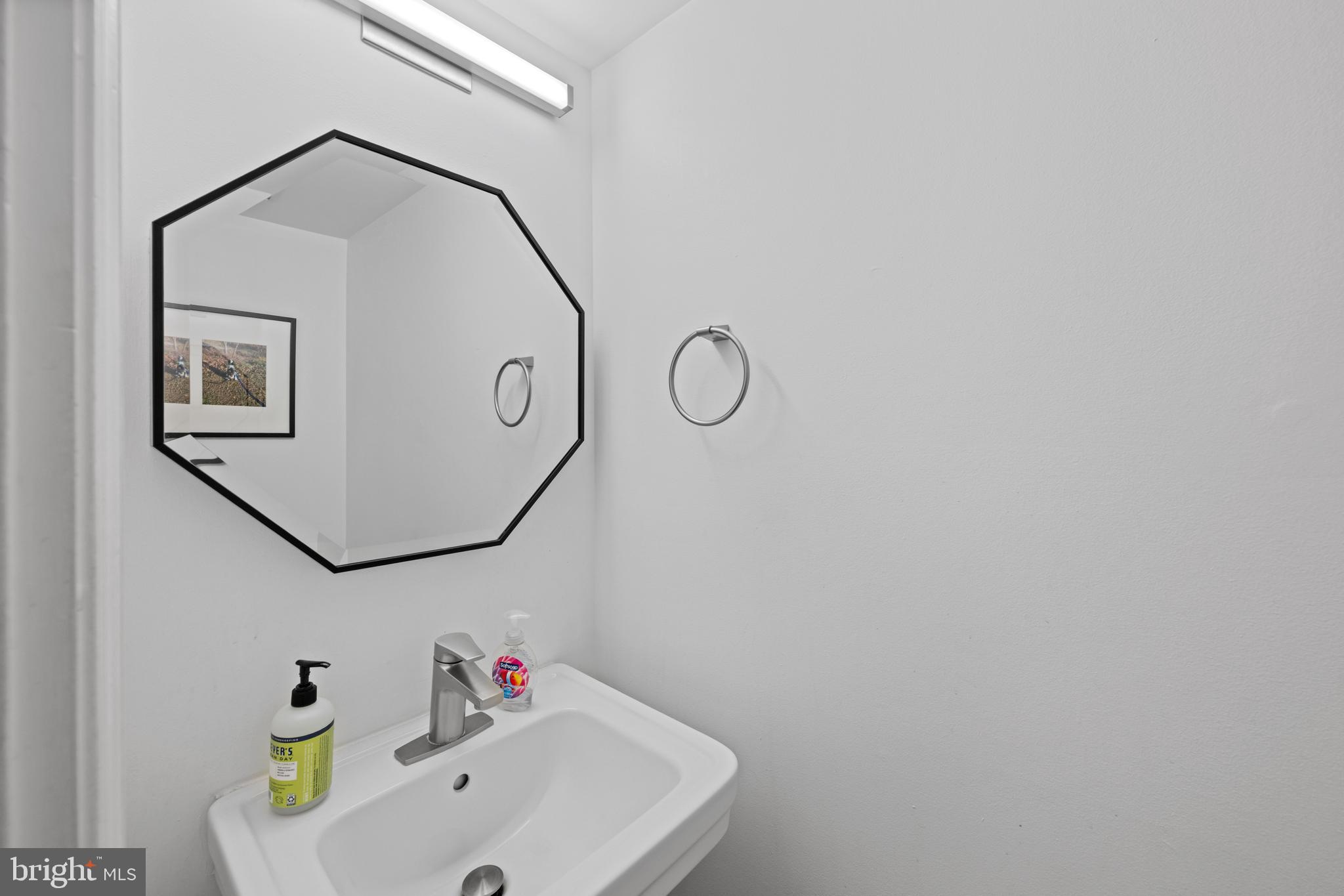 ROCKSHIRE TOWNHOMES - Residential