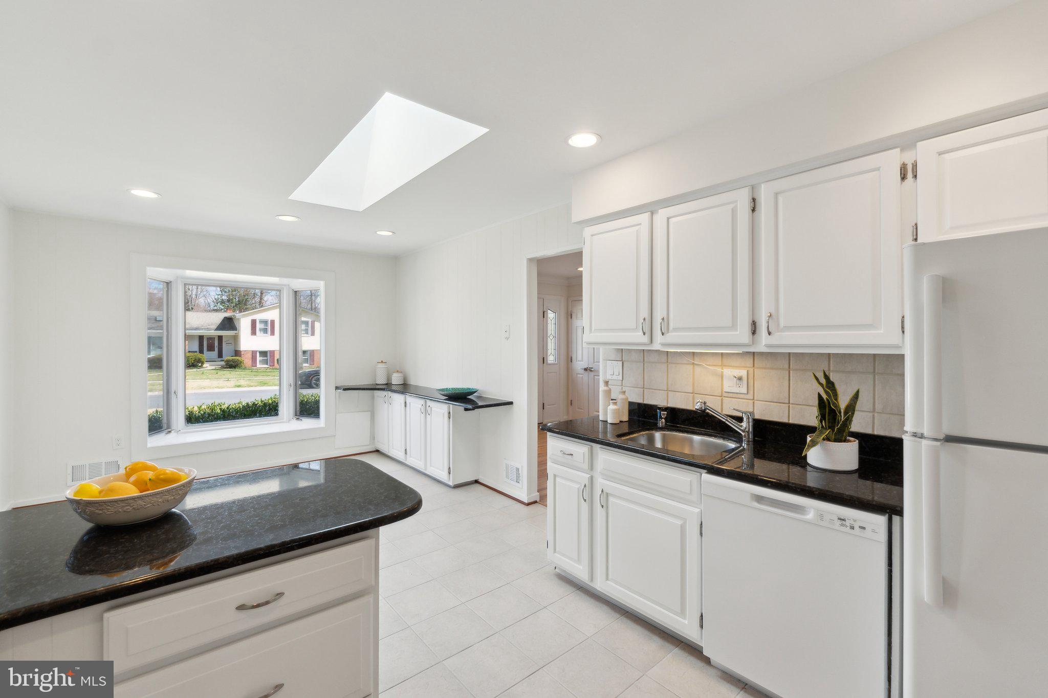 MANOR WOODS - Residential