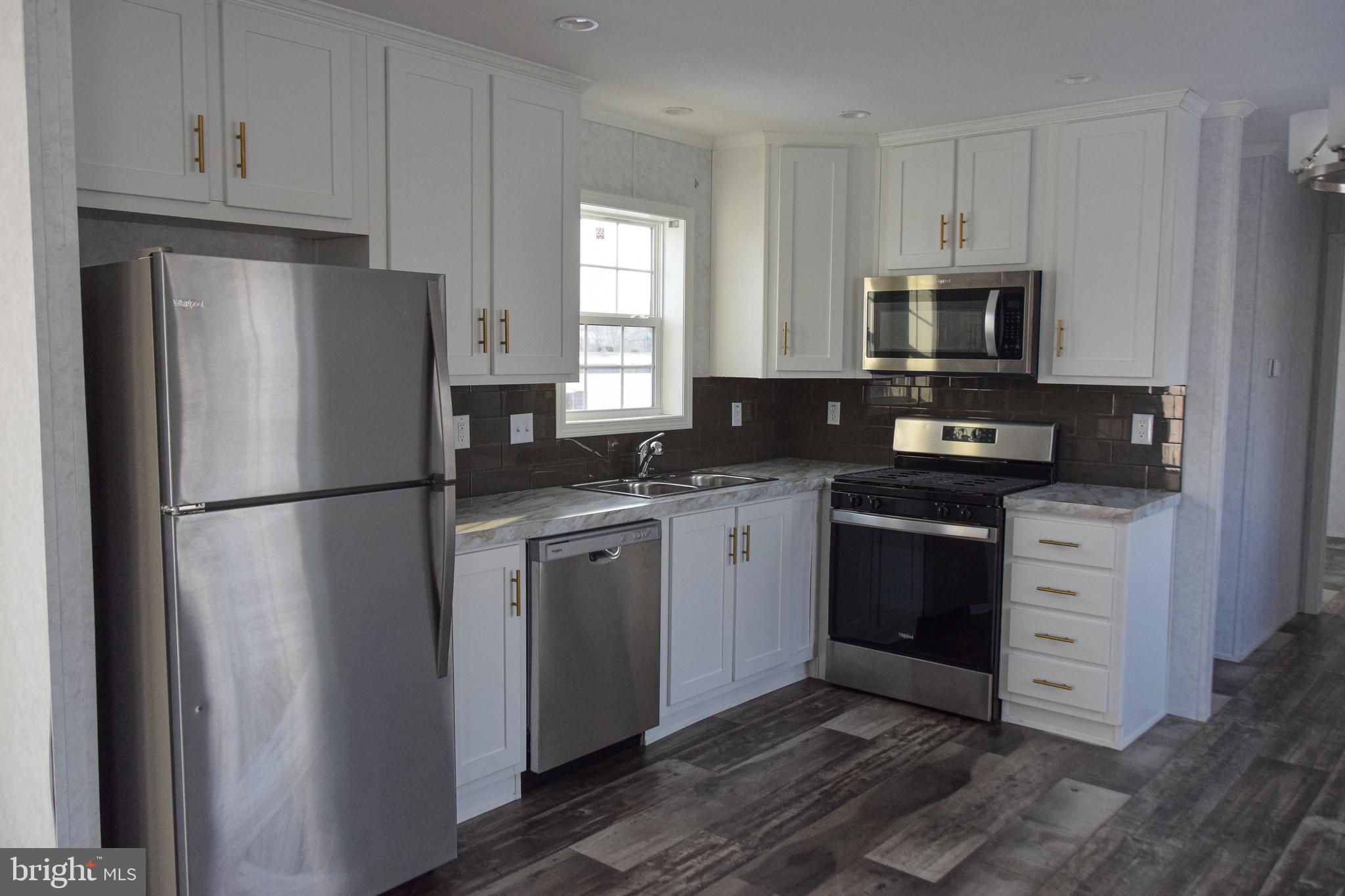 VALLEY VIEW ESTS - Residential