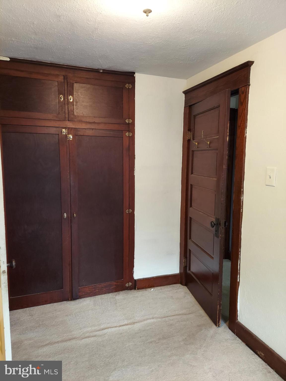 BOUNDARY AVE - Residential Lease