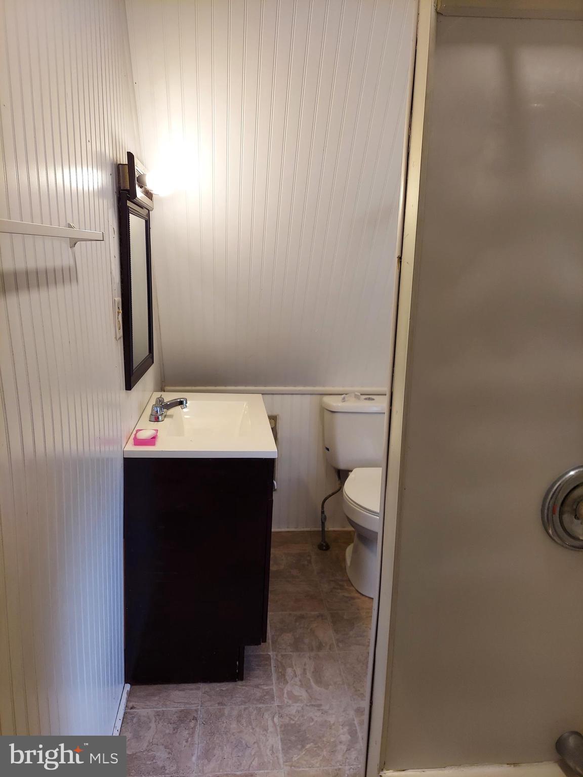 BOUNDARY AVE - Residential Lease