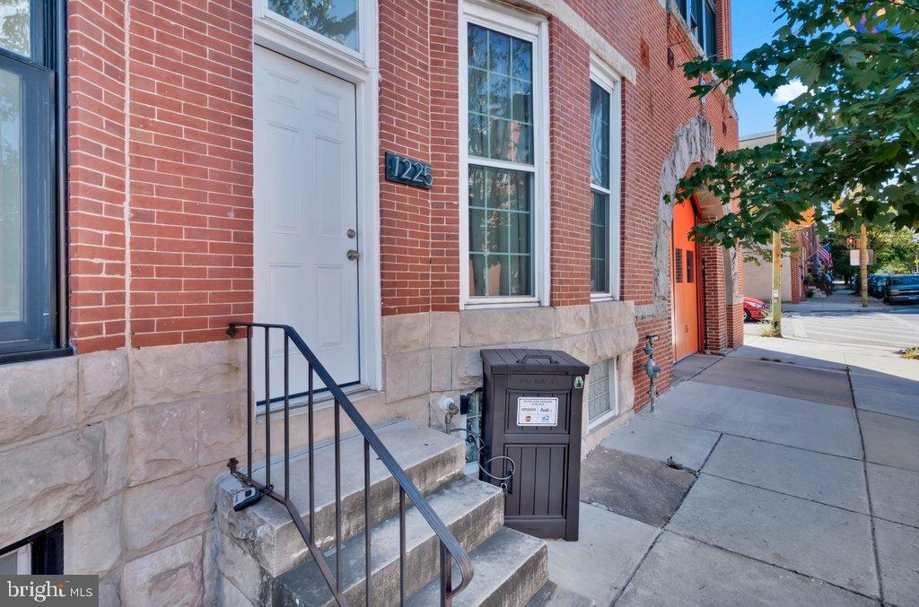 1225 S HANOVER STREET
