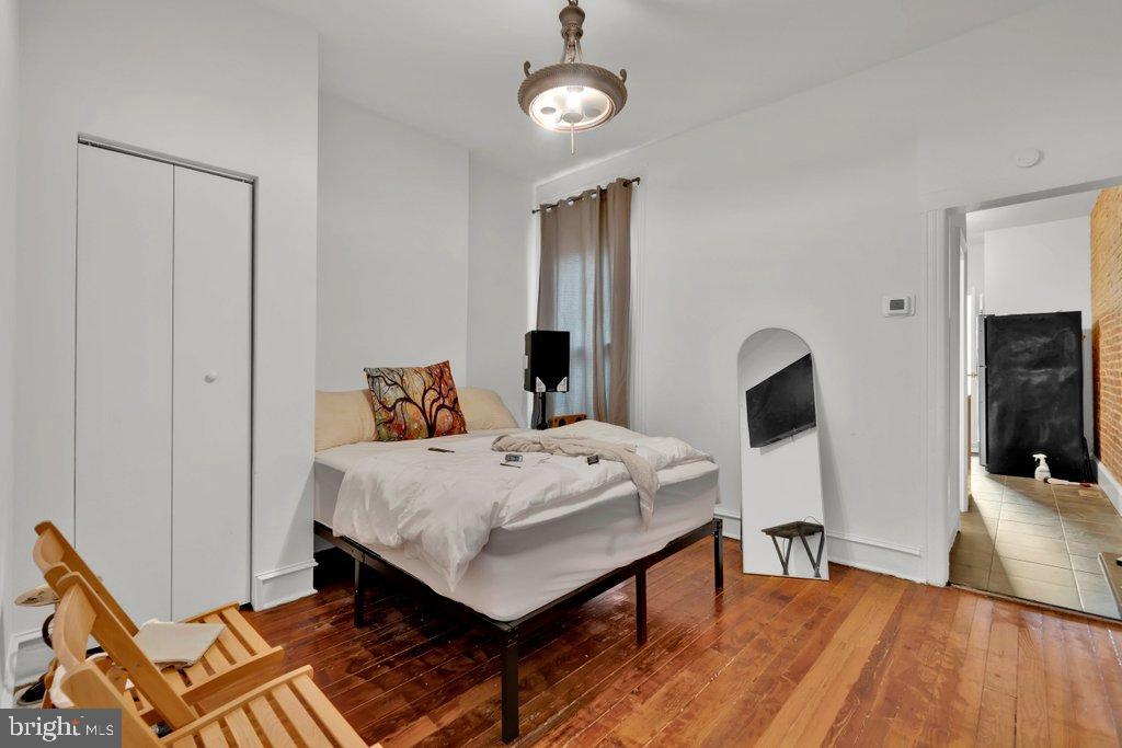 WYMAN PARK HAMPDEN - Residential
