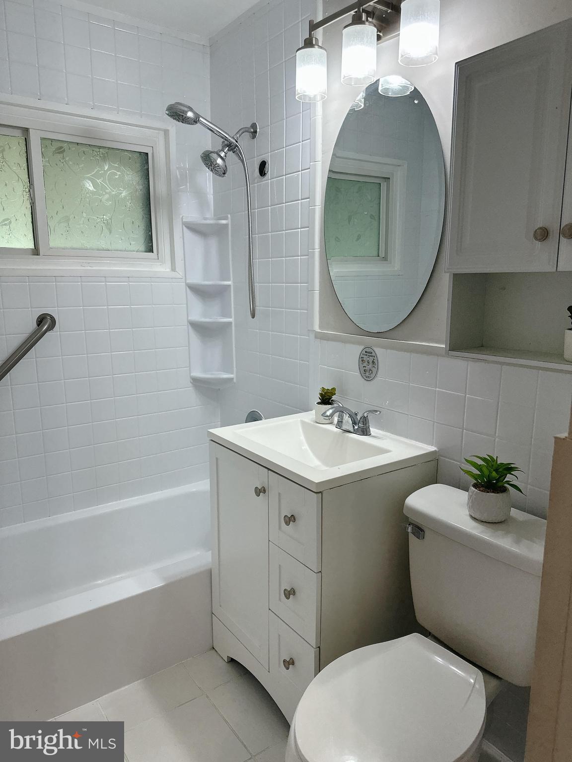 KINGS COLONY - Residential Lease