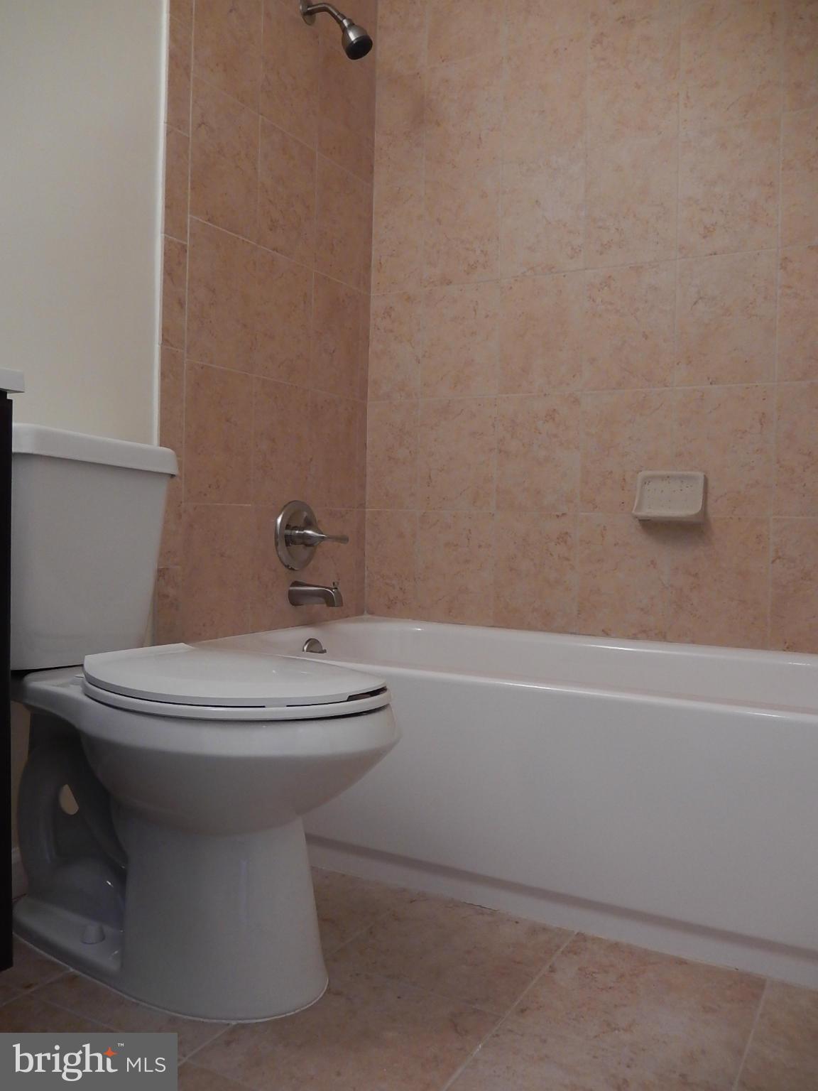 DALE CITY - Residential Lease