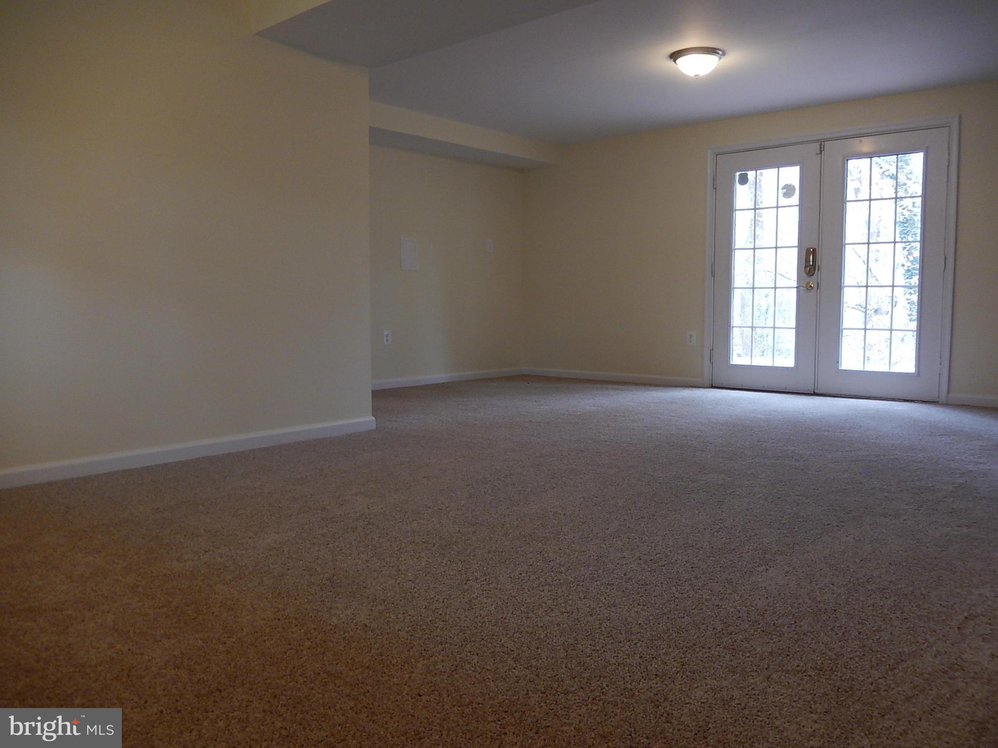 DALE CITY - Residential Lease