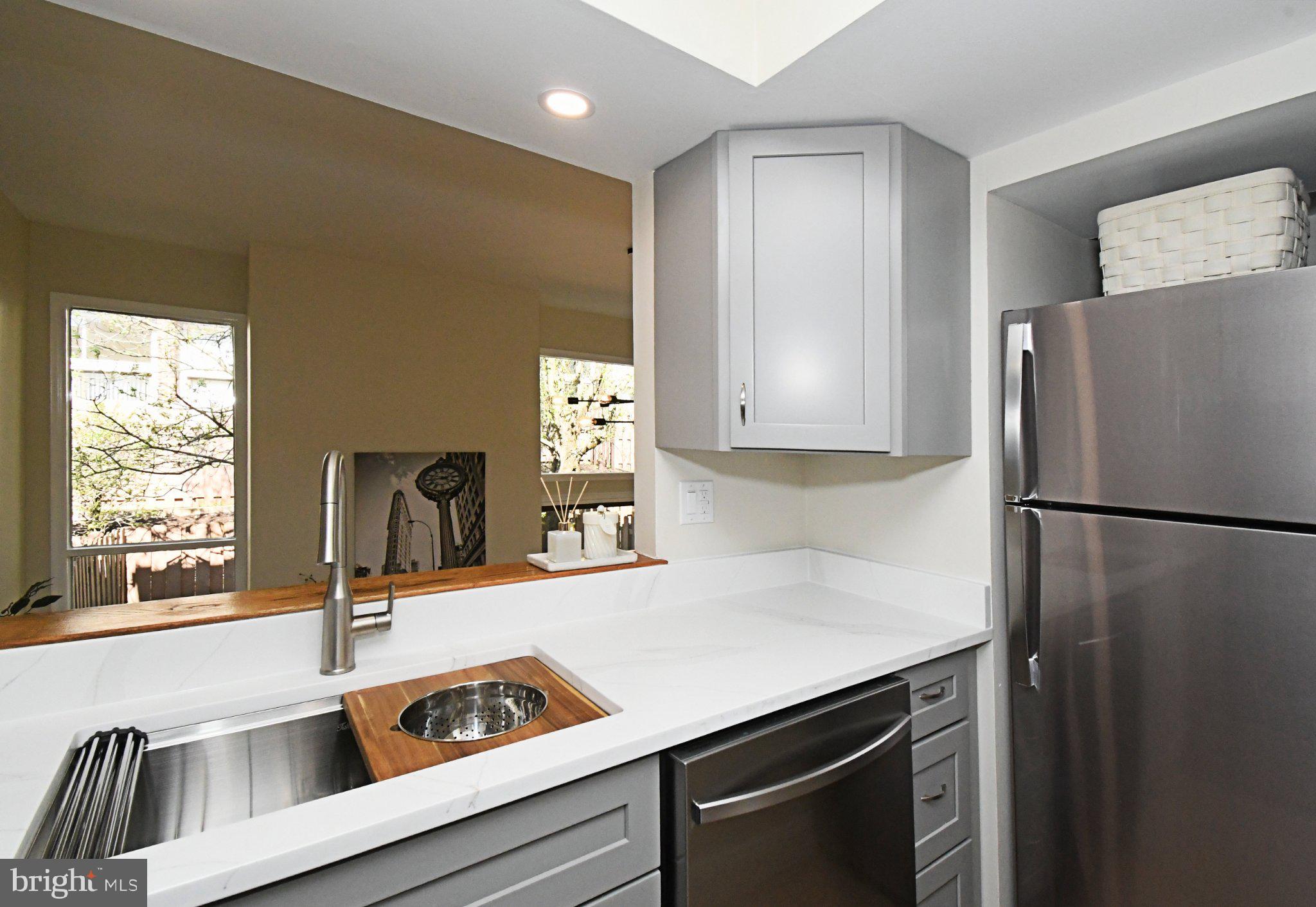 CHESTNUT GROVE - Residential