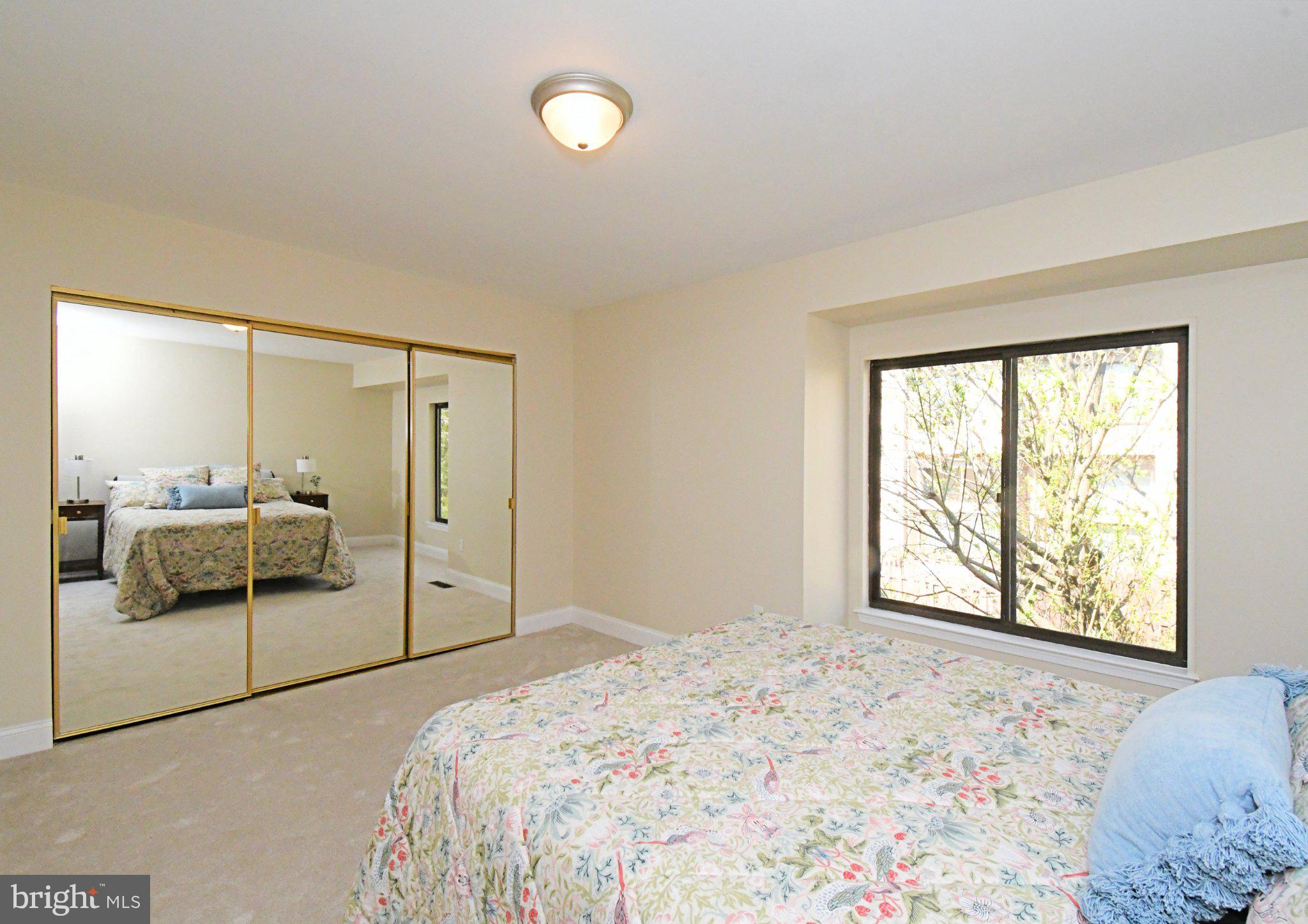 CHESTNUT GROVE - Residential