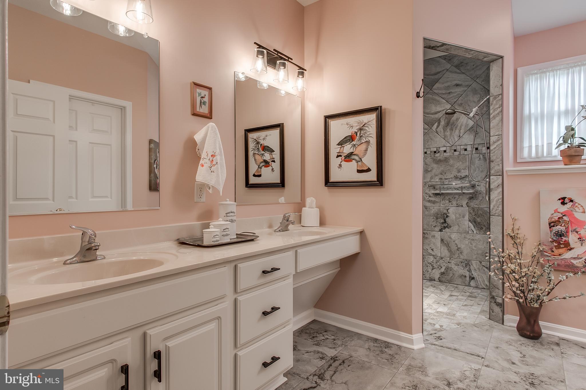 GREENWICH PARK - Residential