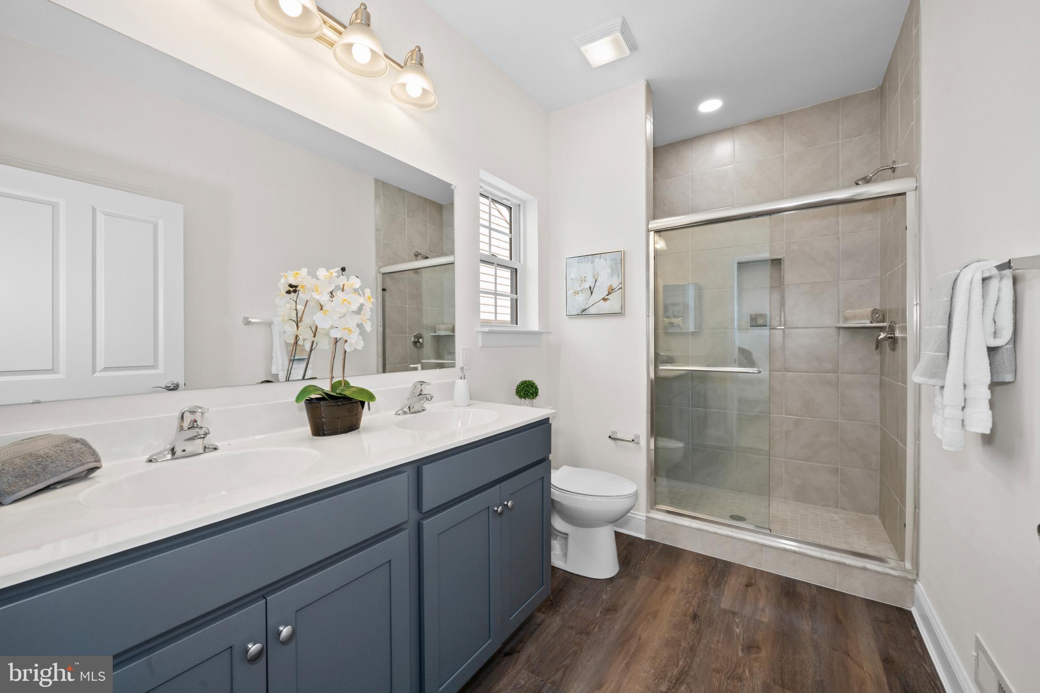 VILLAGE OF EASTRIDGE - Residential