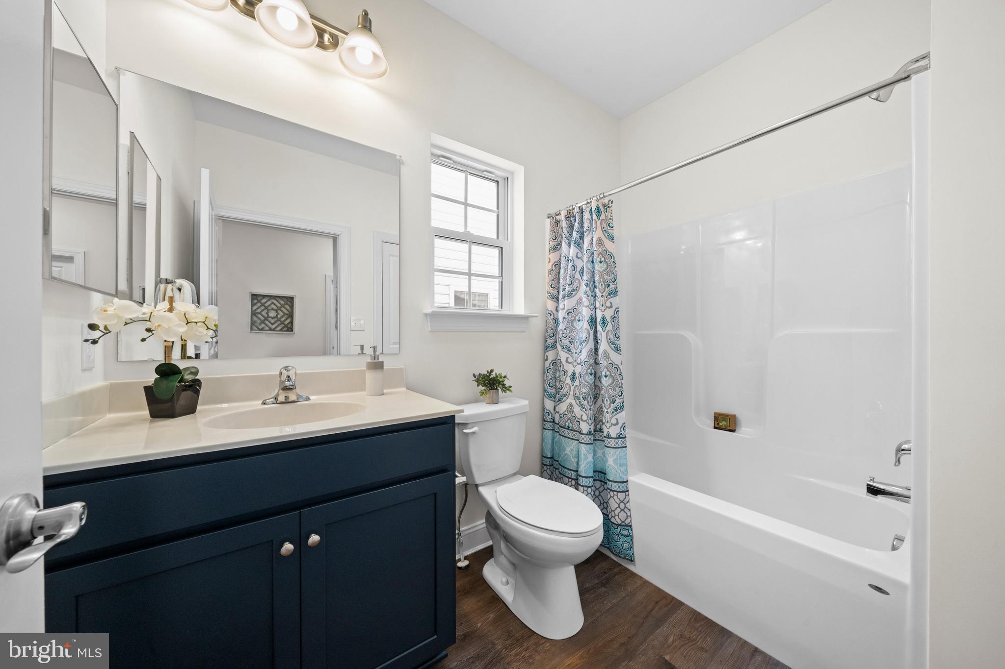 VILLAGE OF EASTRIDGE - Residential