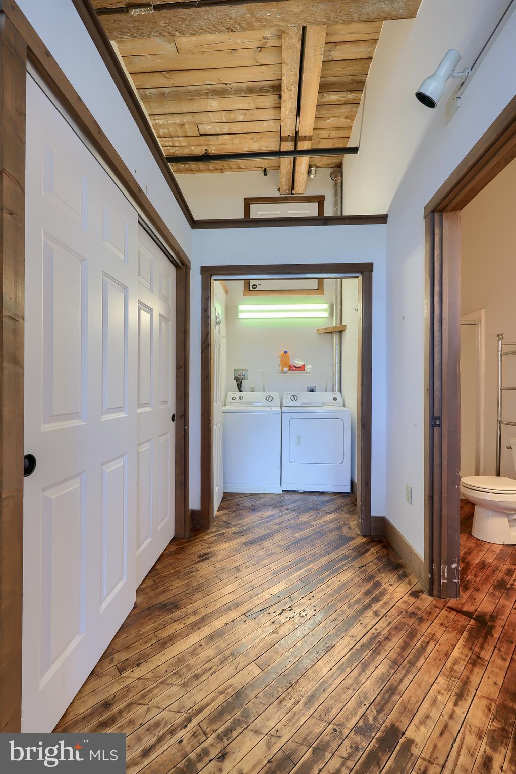 MONARCH MILLS - Residential