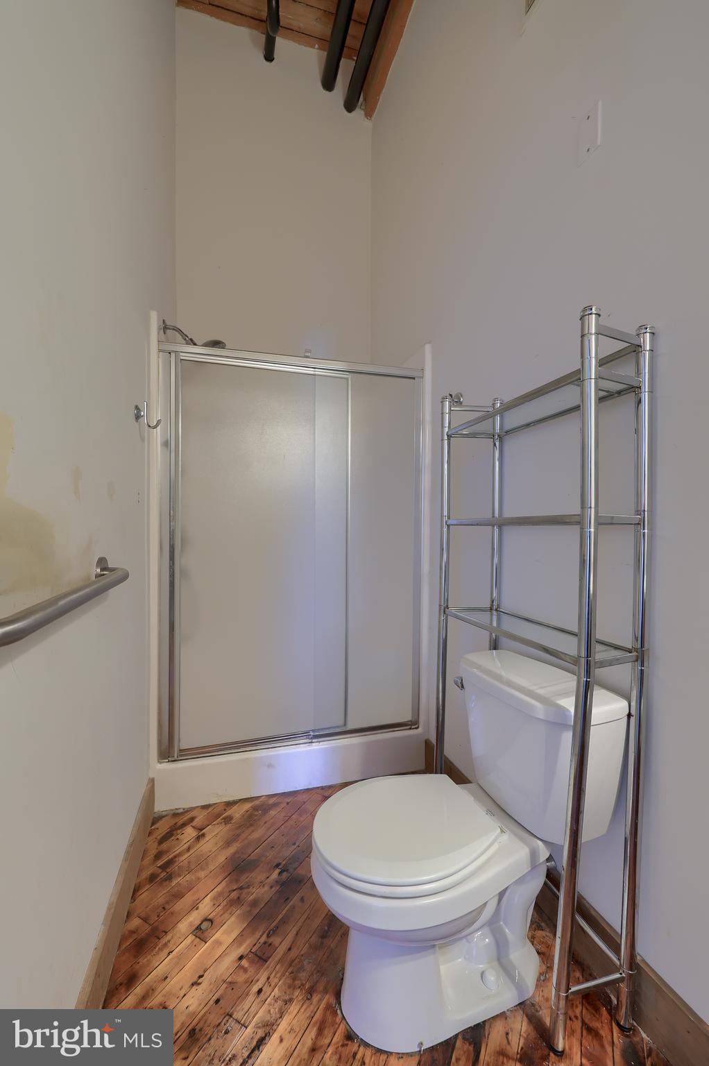 MONARCH MILLS - Residential