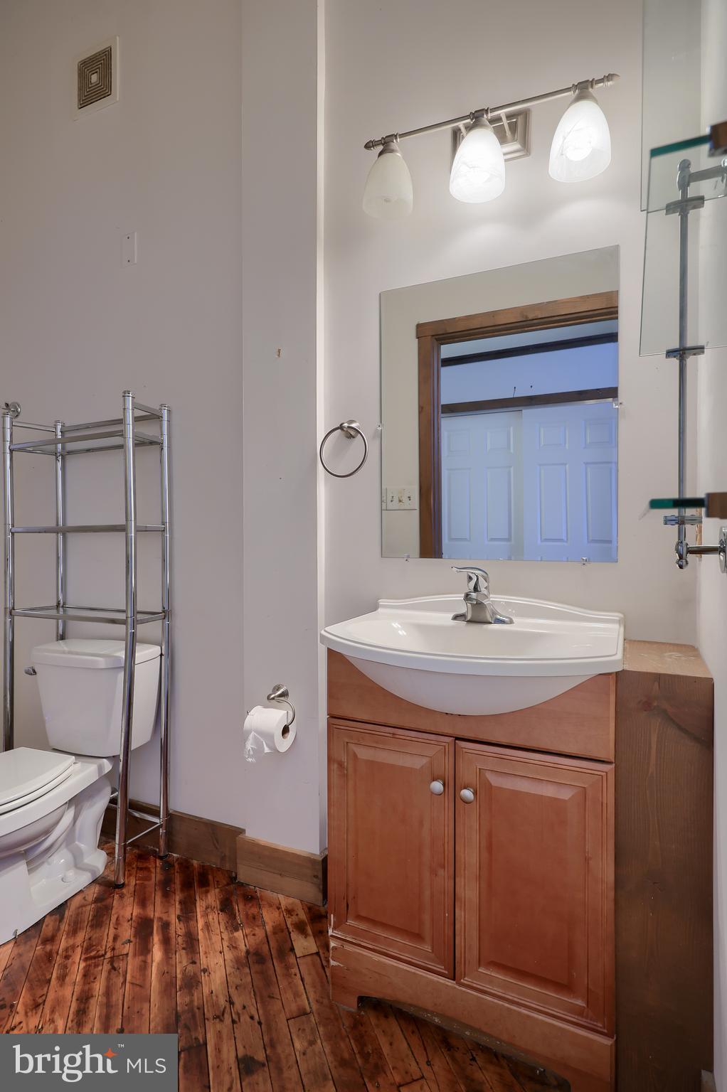 MONARCH MILLS - Residential