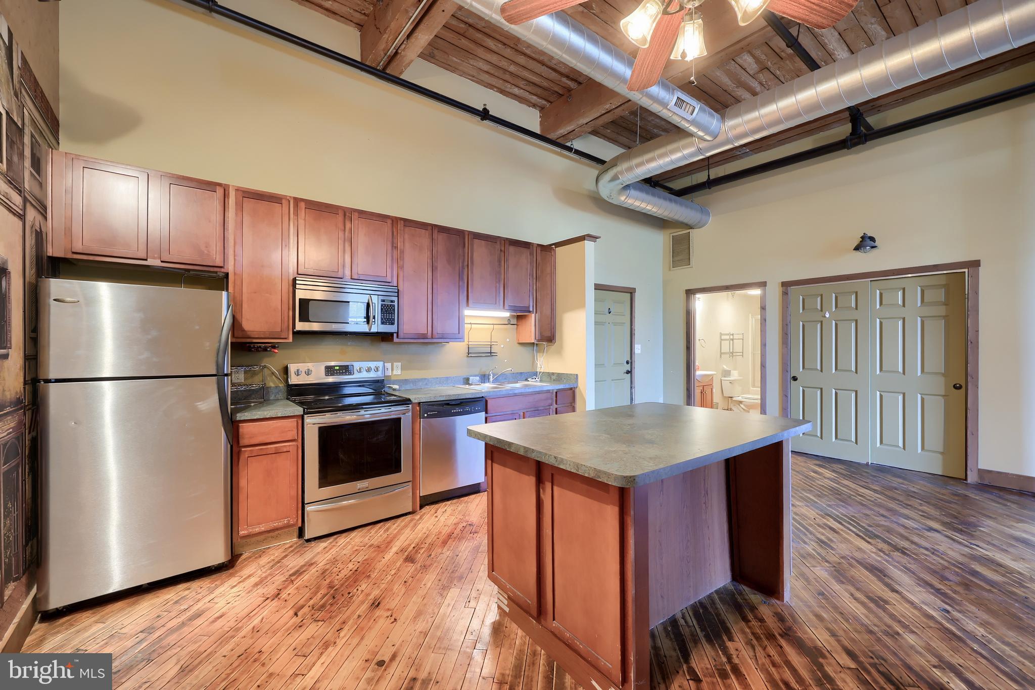 MONARCH MILLS - Residential