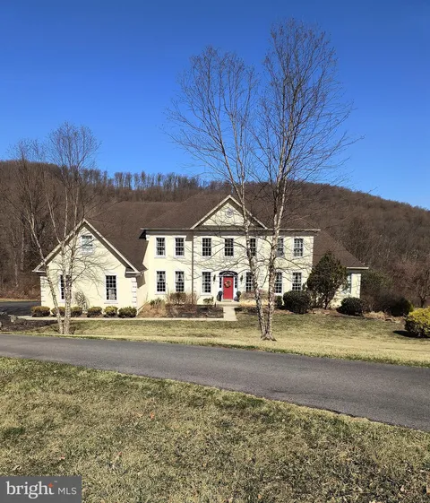 10 Hidden Meadow Drive, Easton, PA MLS: PANH2007396