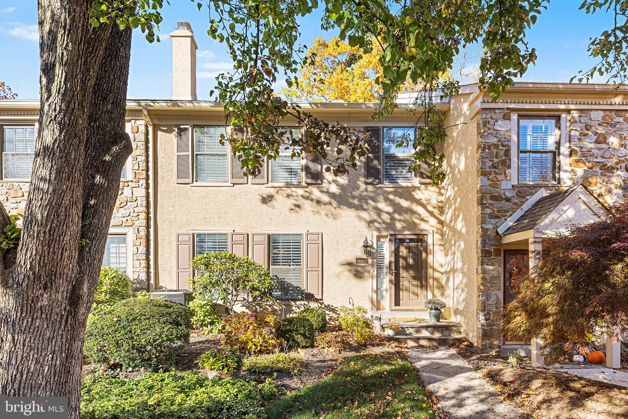 WEATHERSTONE - Residential