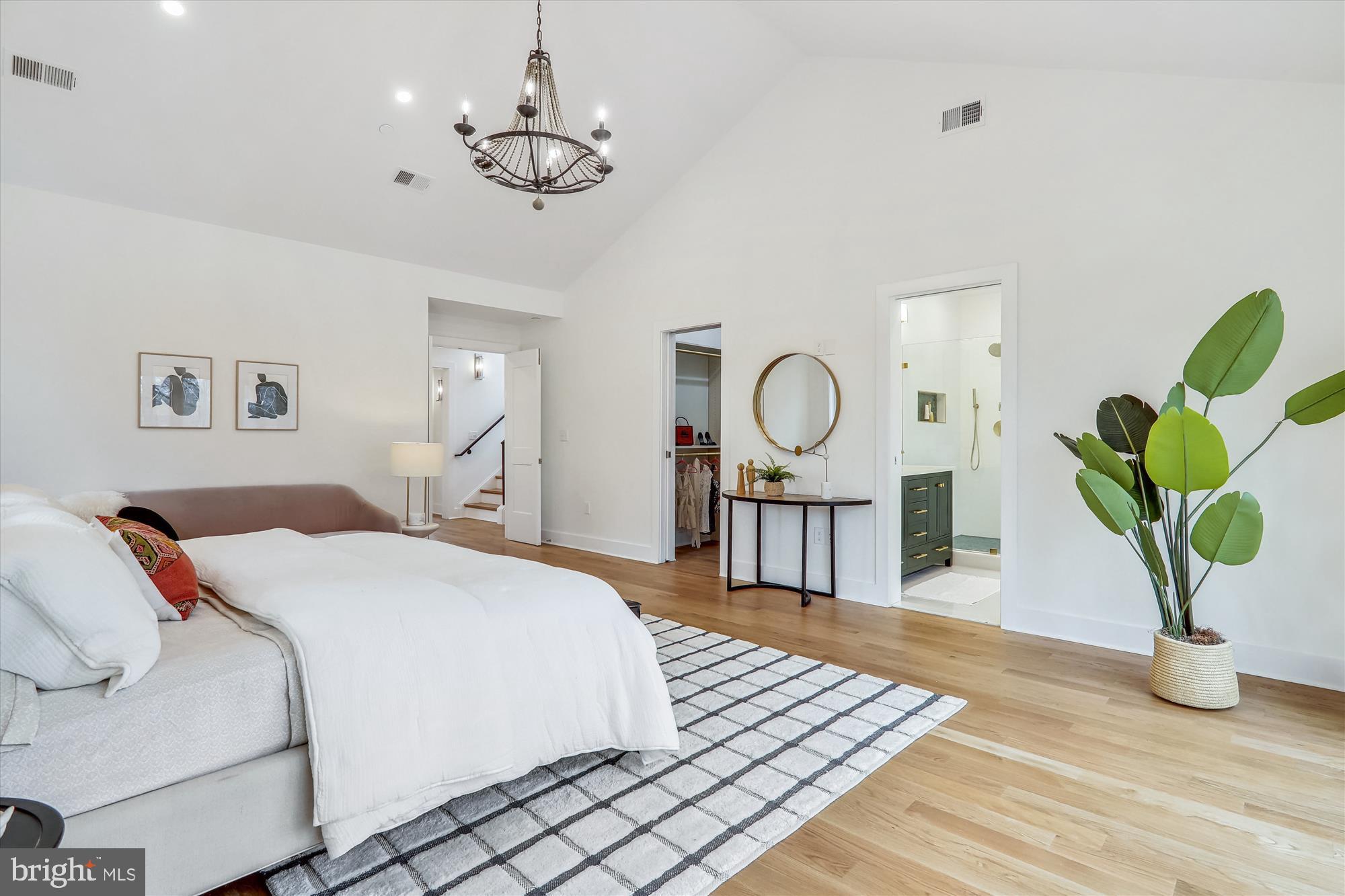 TAKOMA PARK - Residential