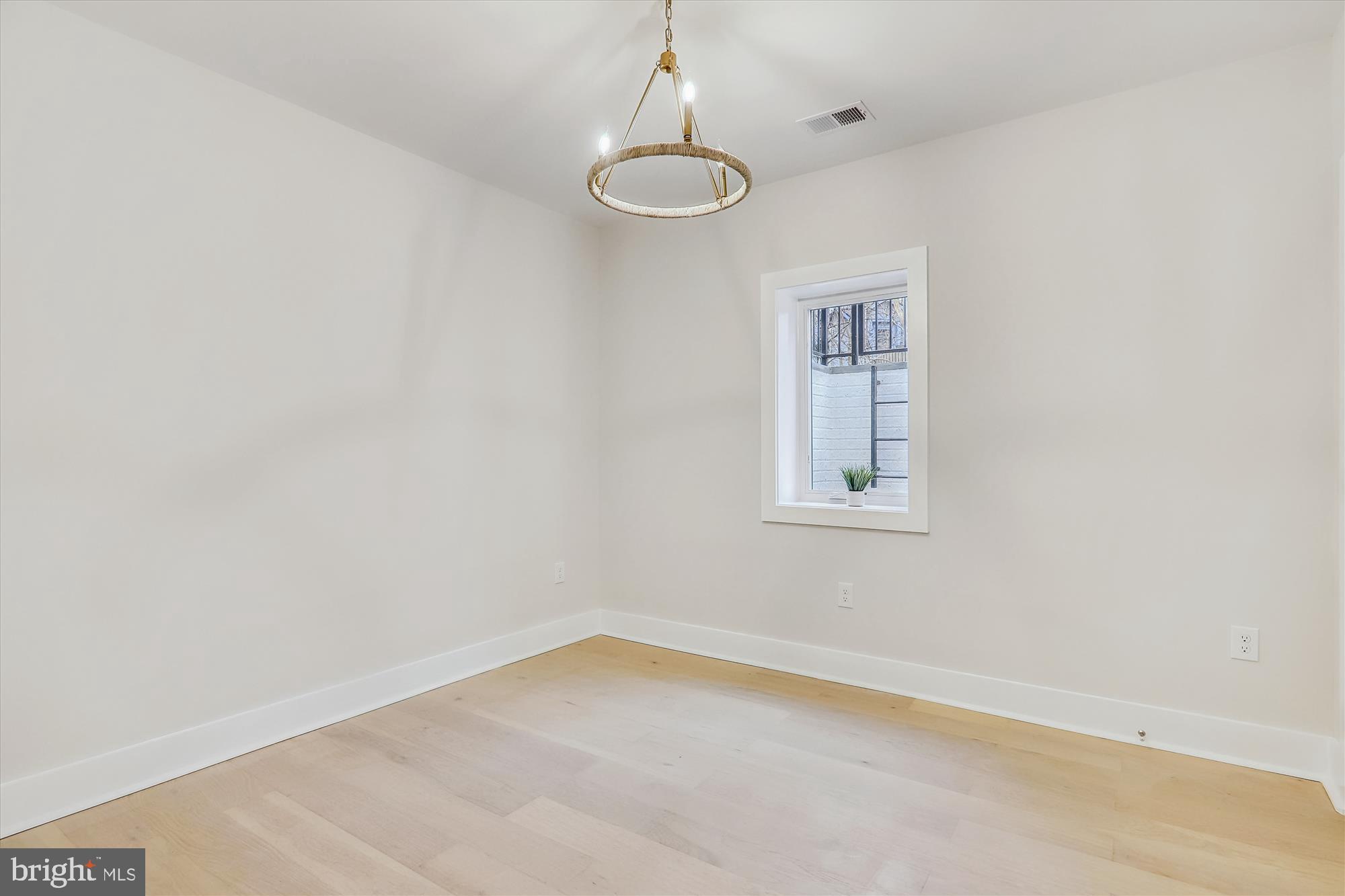 TAKOMA PARK - Residential