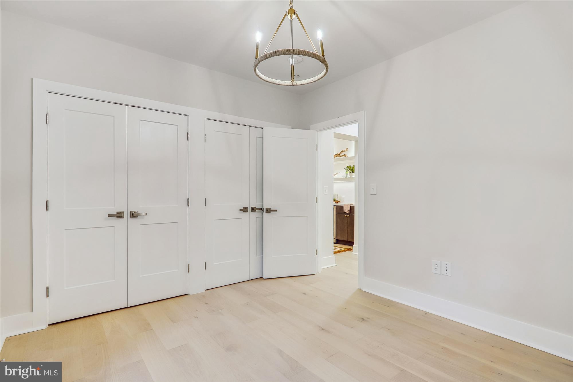 TAKOMA PARK - Residential