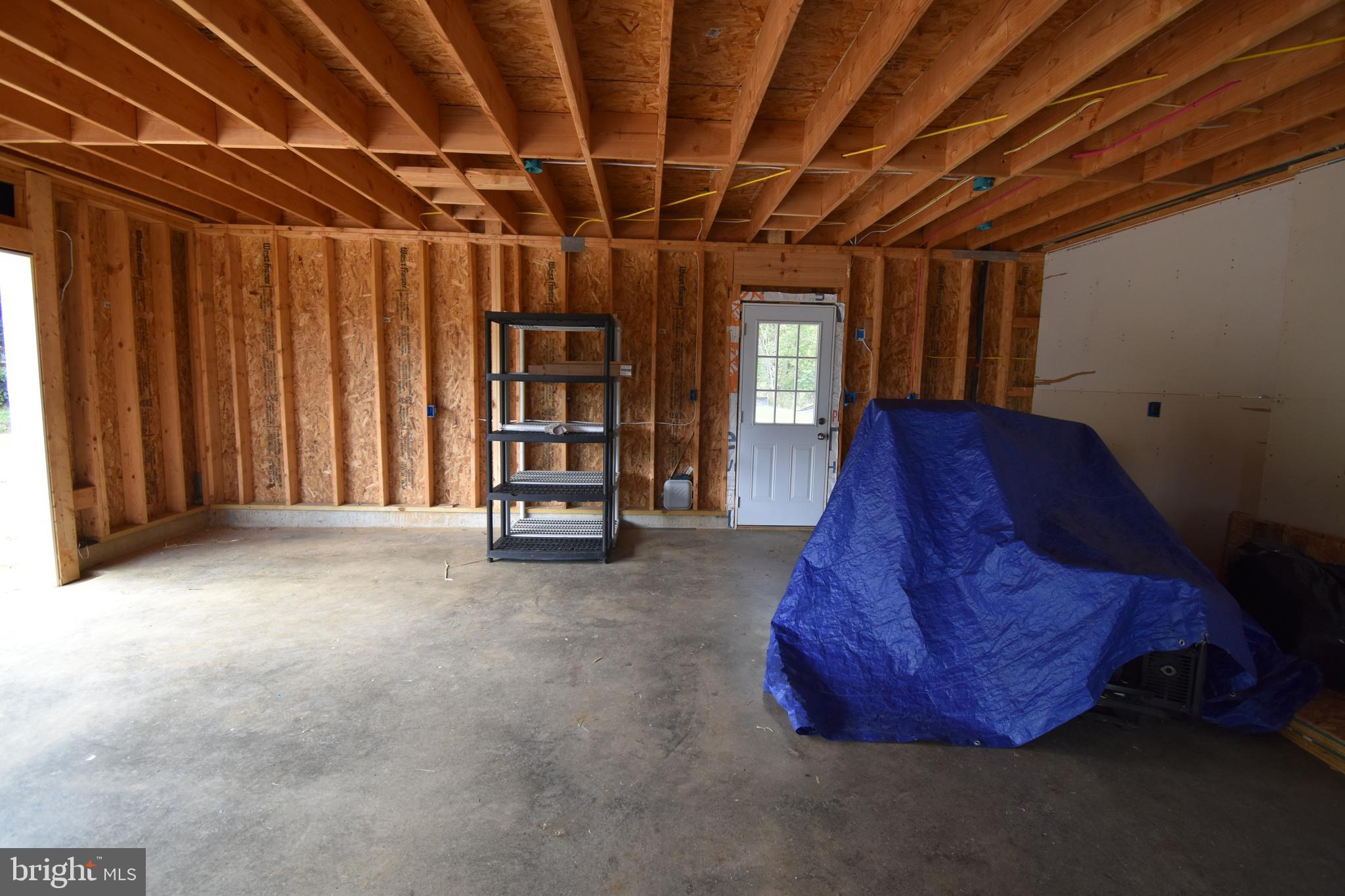 SHENANDOAH  SHORES - Residential