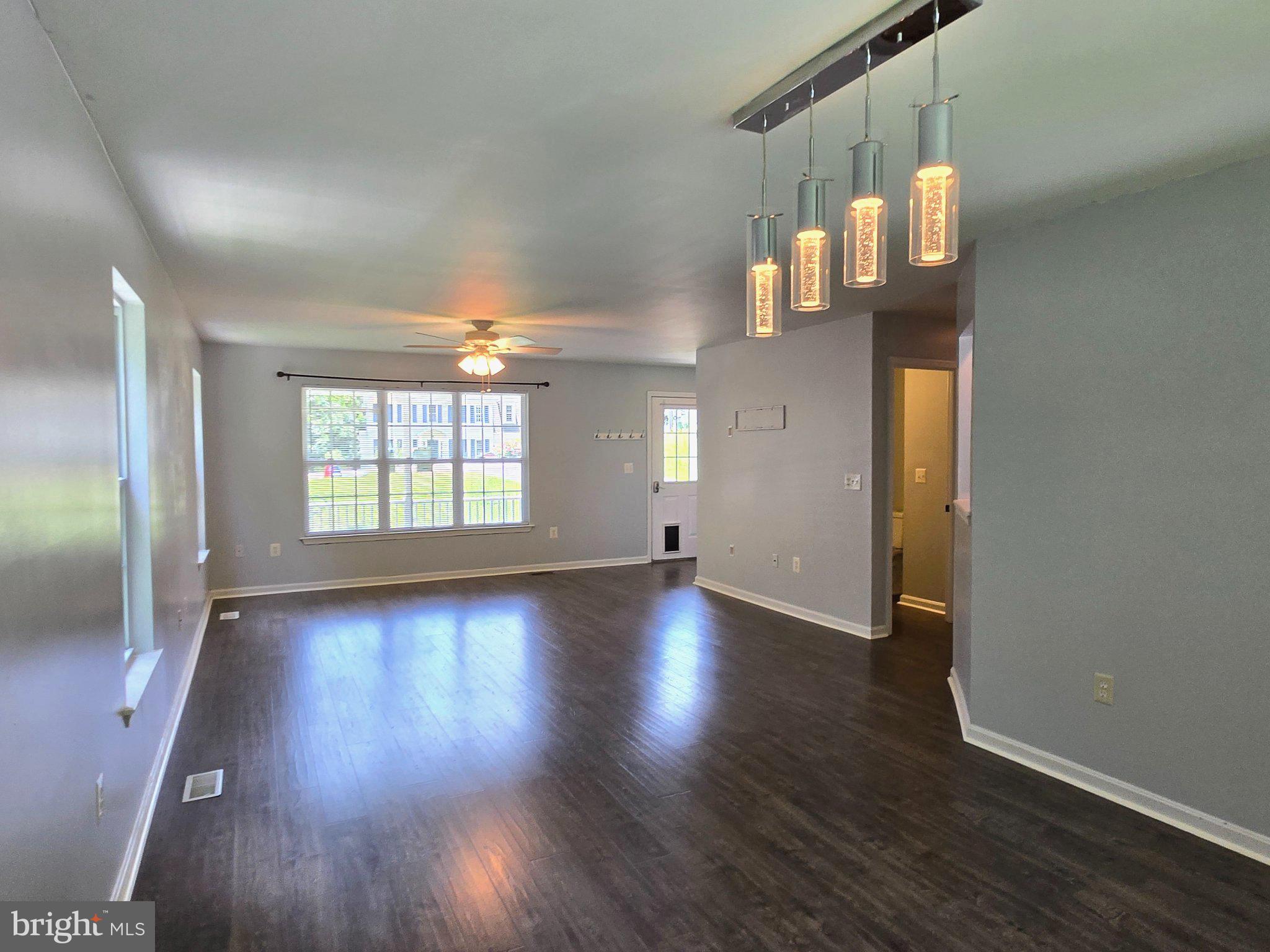 6193 CURTIS CIRCLE