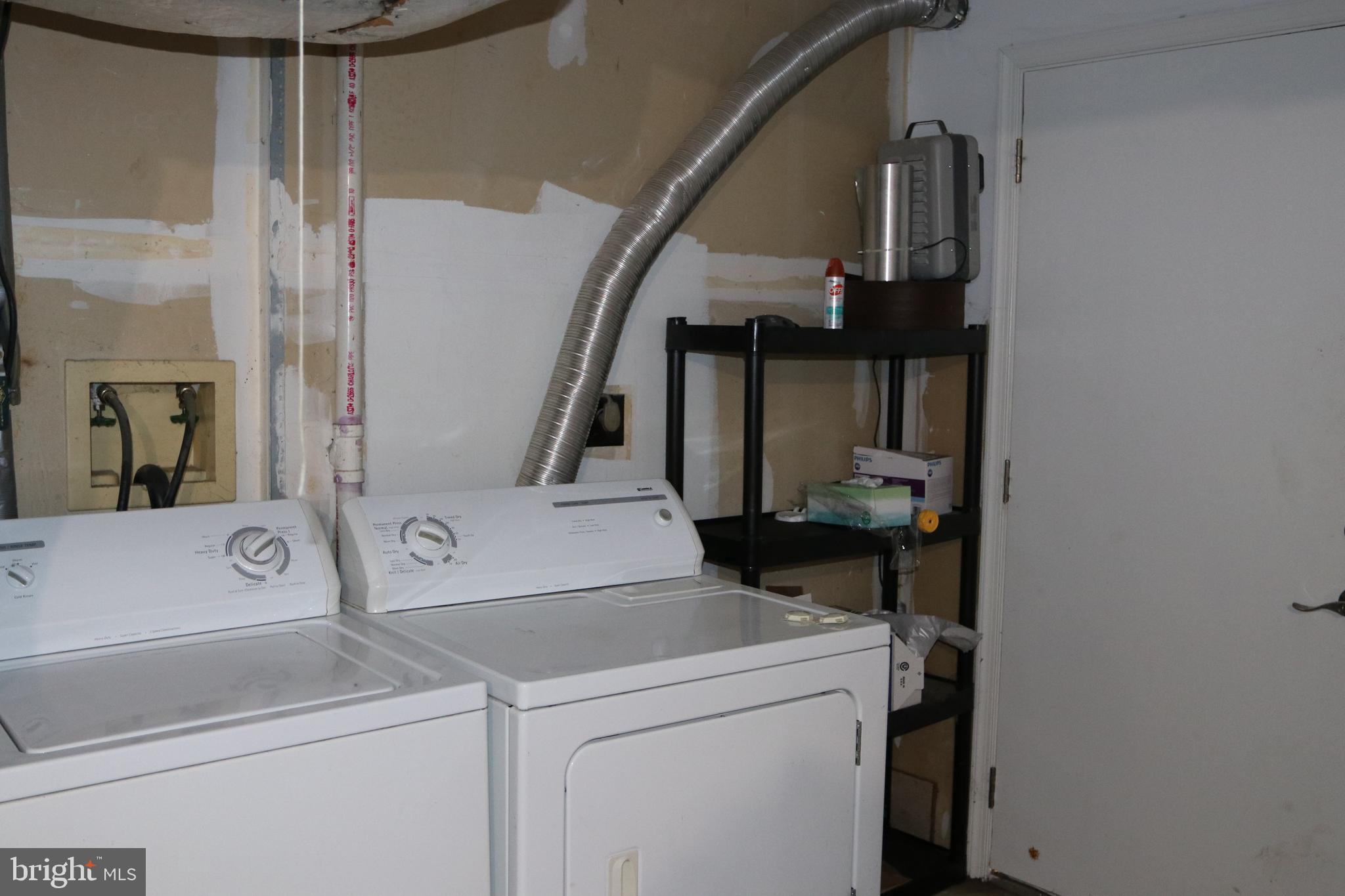 SHERIDAN SQUARE - Residential Lease