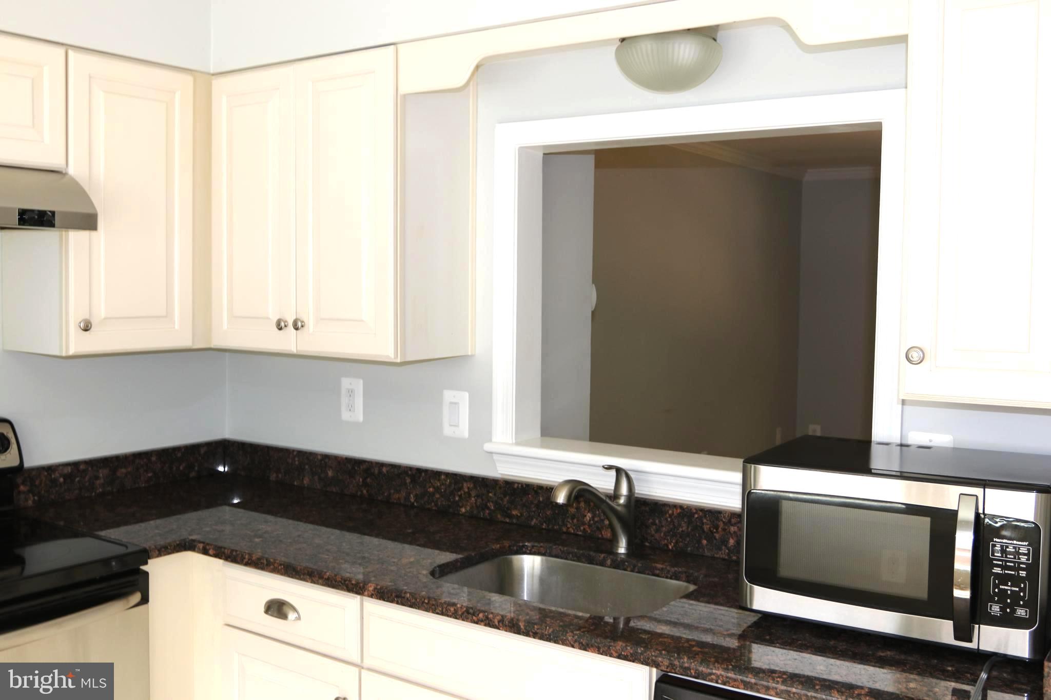 SHERIDAN SQUARE - Residential Lease