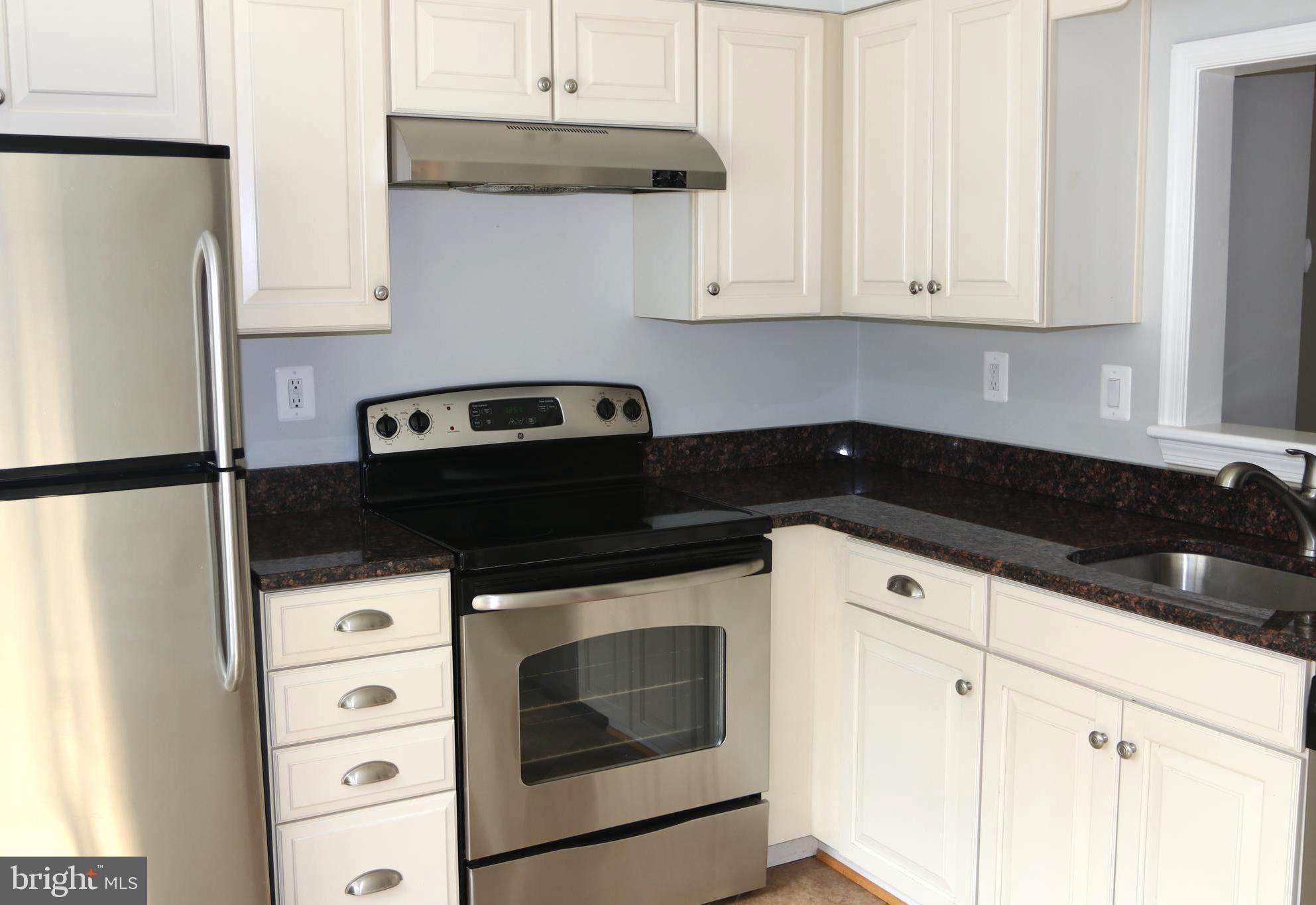 SHERIDAN SQUARE - Residential Lease