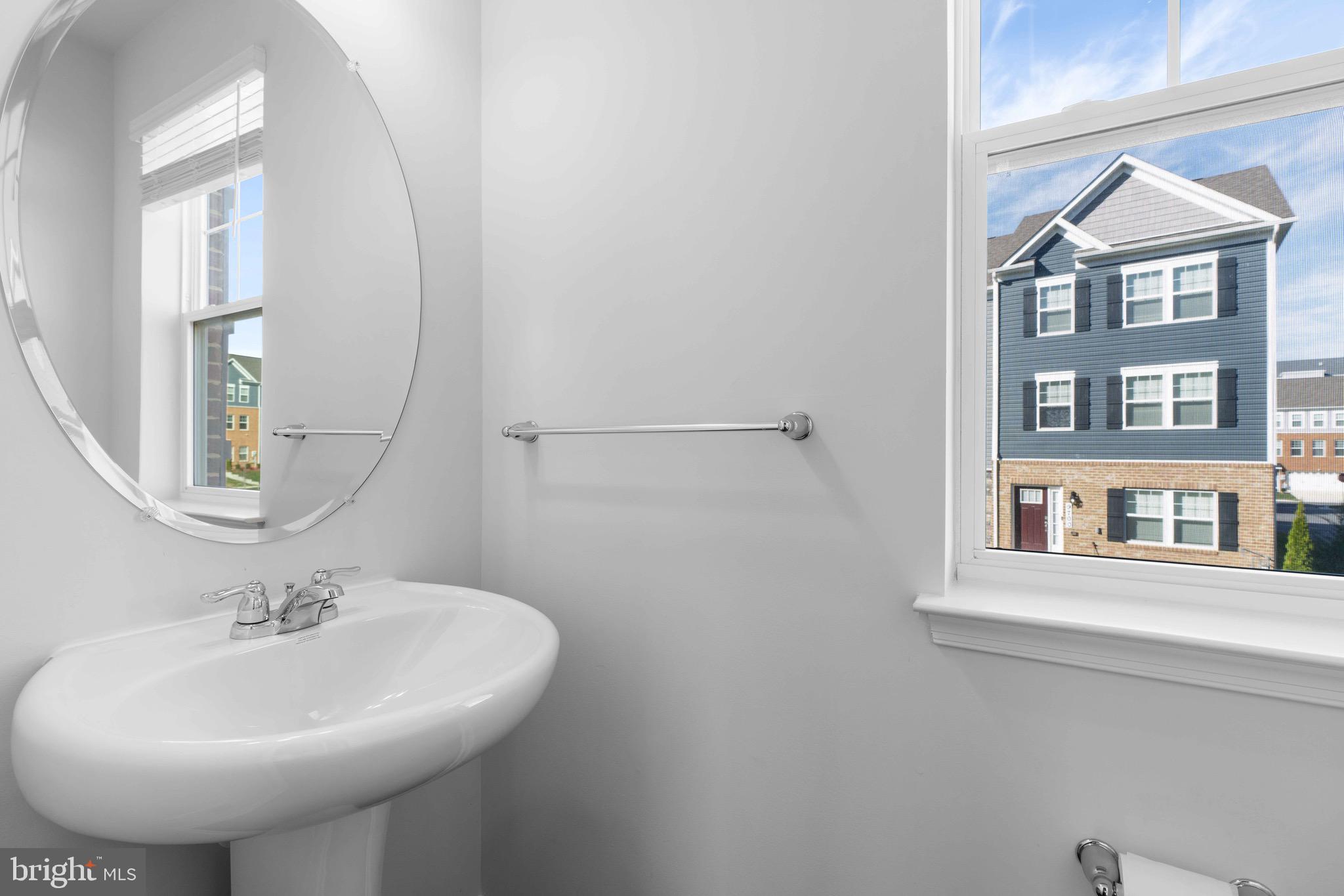 WOODMORE OVERLOOK - Residential