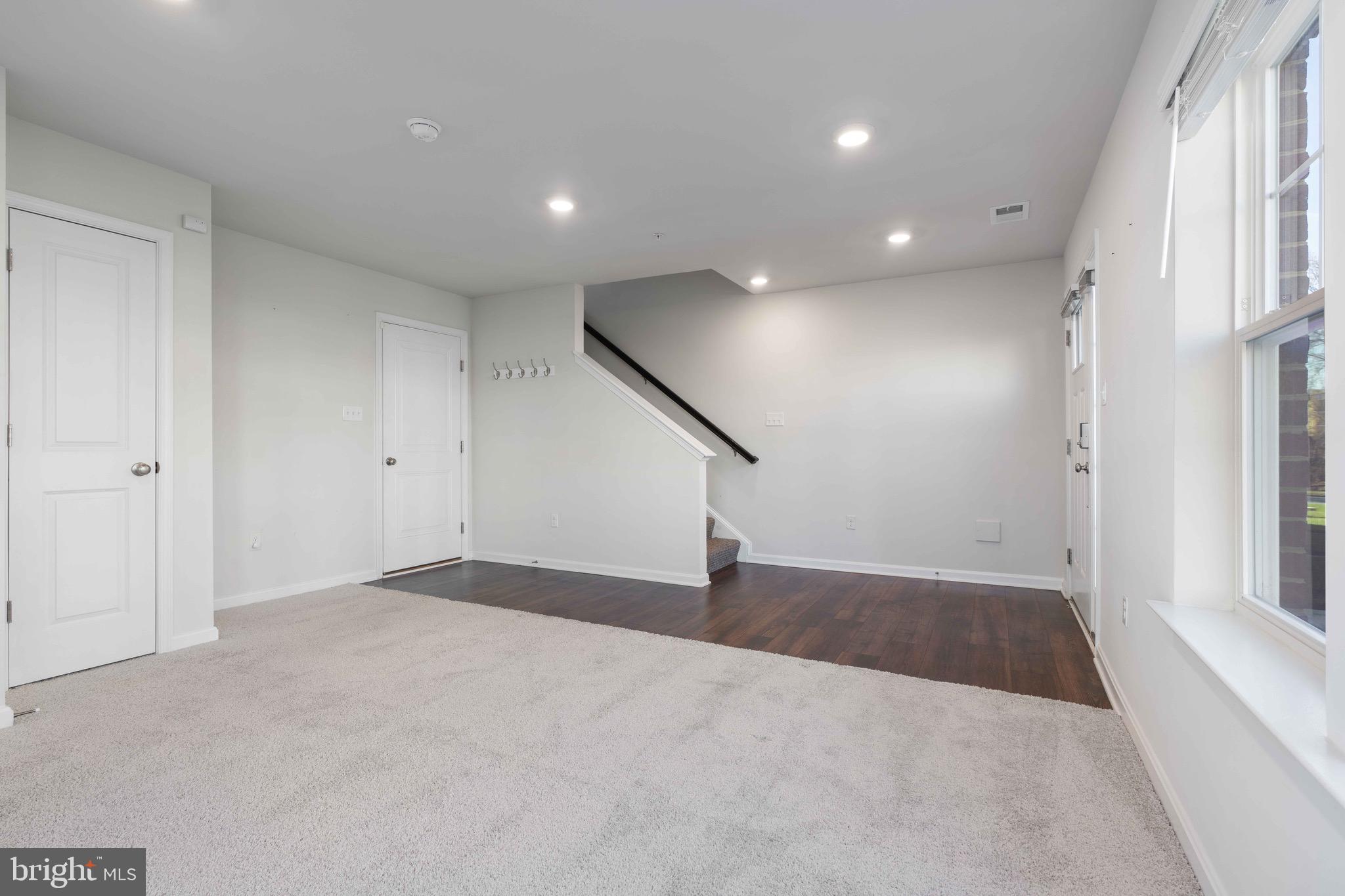 WOODMORE OVERLOOK - Residential