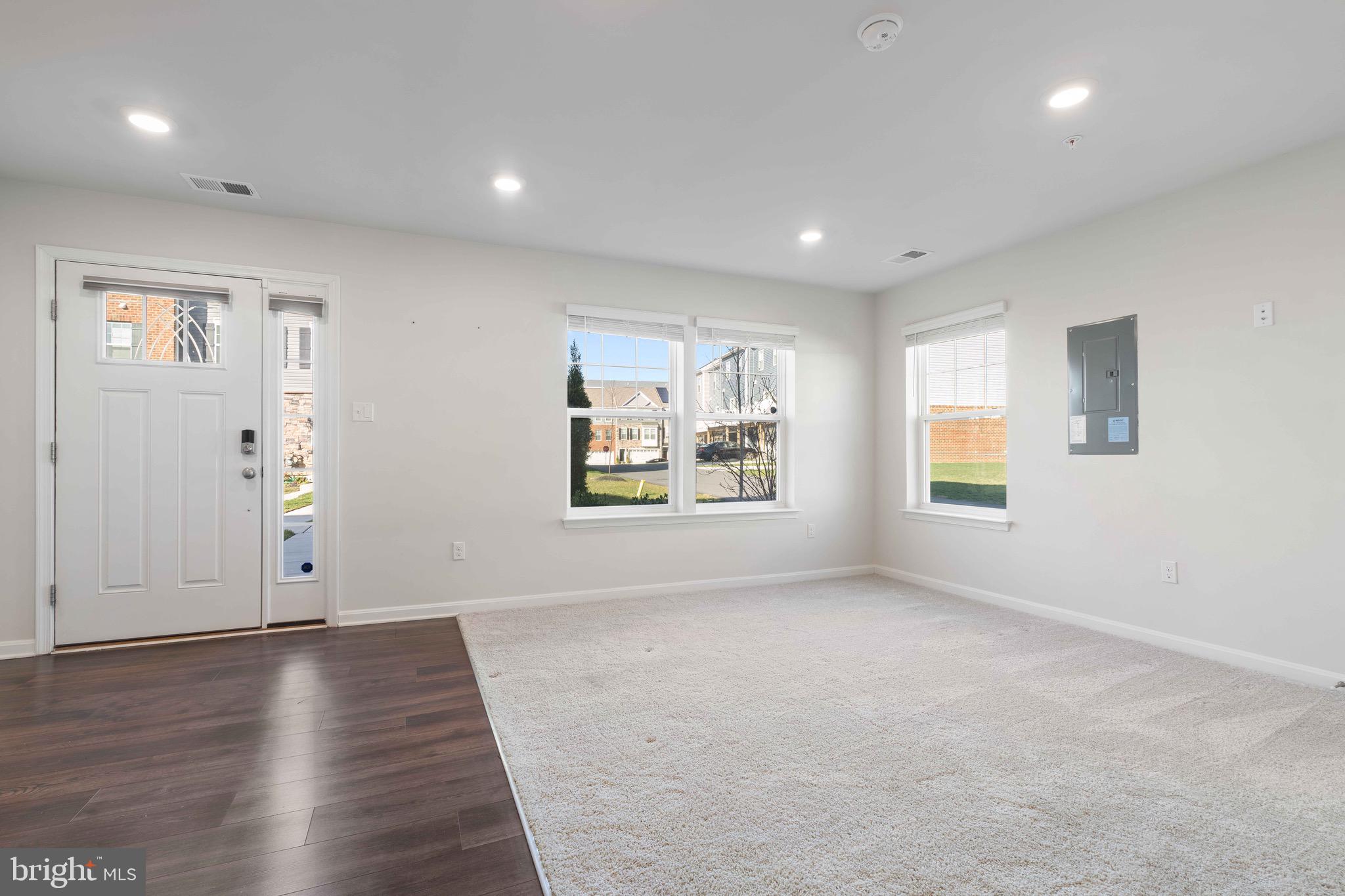 WOODMORE OVERLOOK - Residential