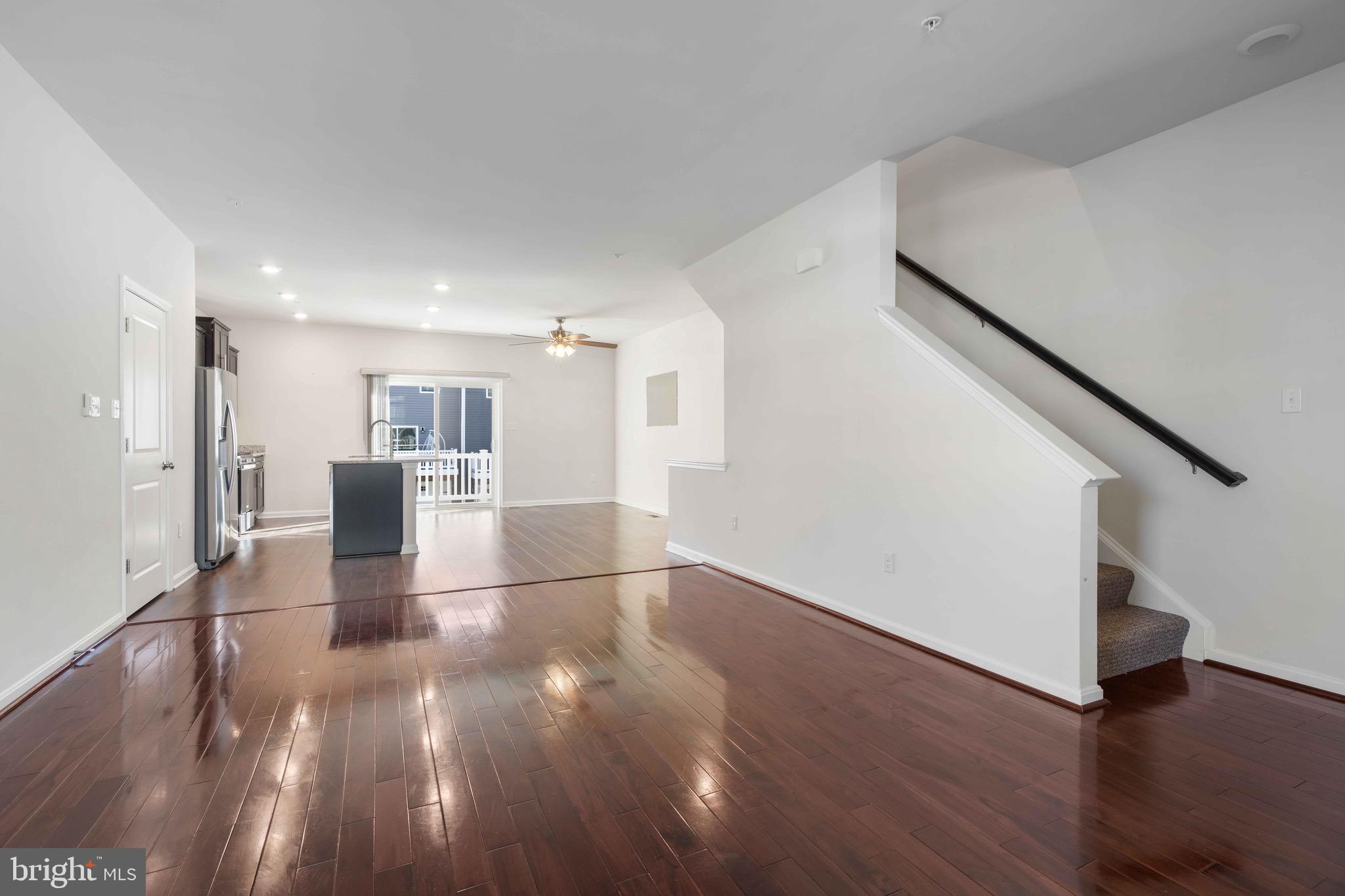 WOODMORE OVERLOOK - Residential