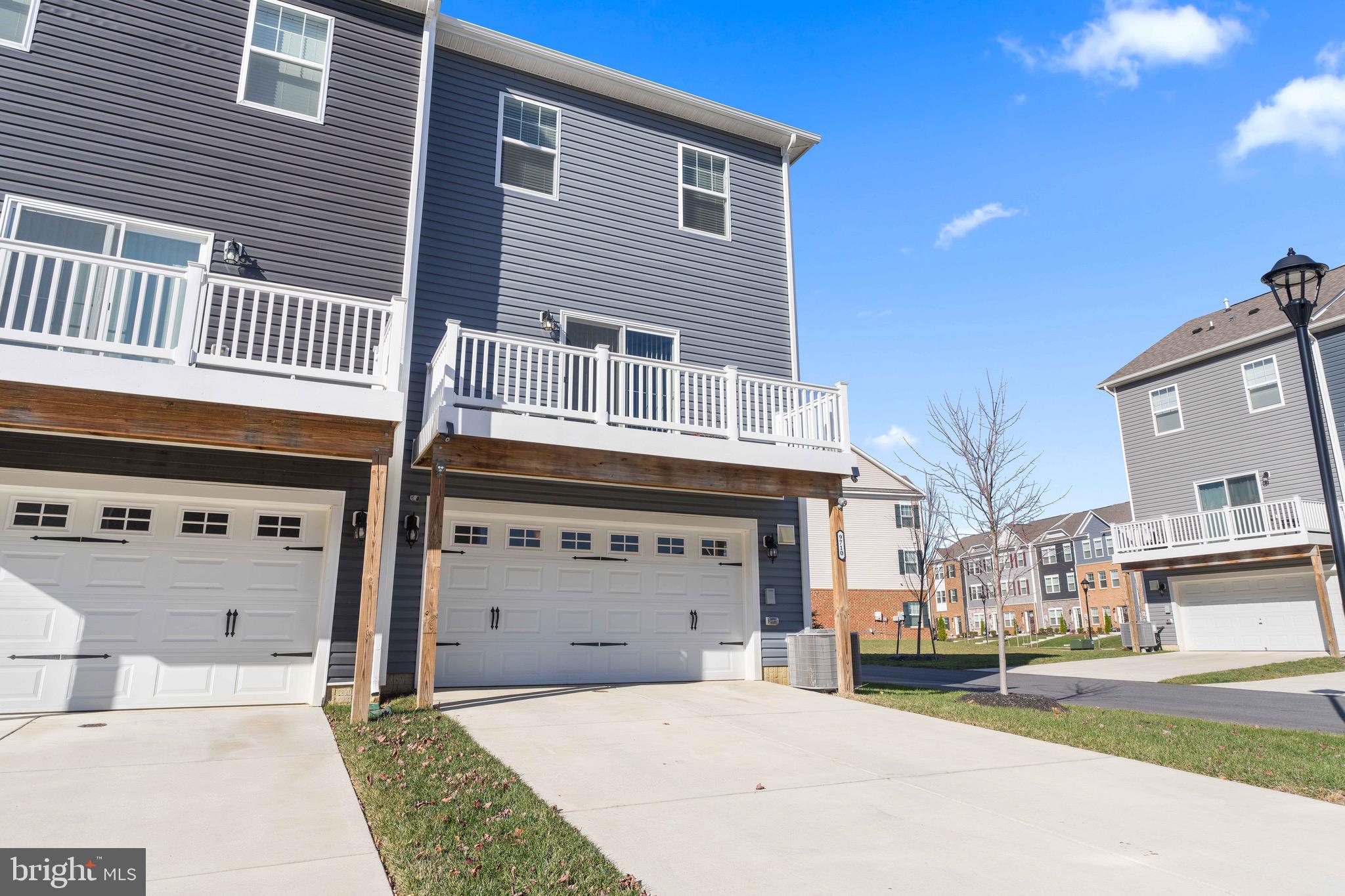 WOODMORE OVERLOOK - Residential