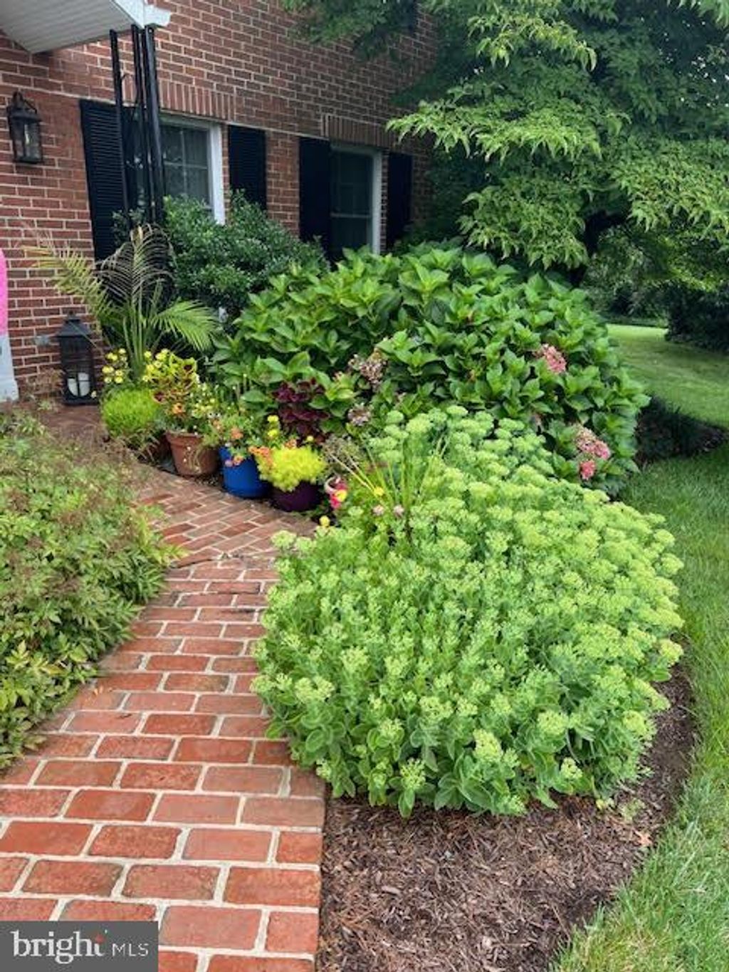 Photo of 110 Tracy Court, Willow Street, PA 17584 (MLS # PALA2054990)