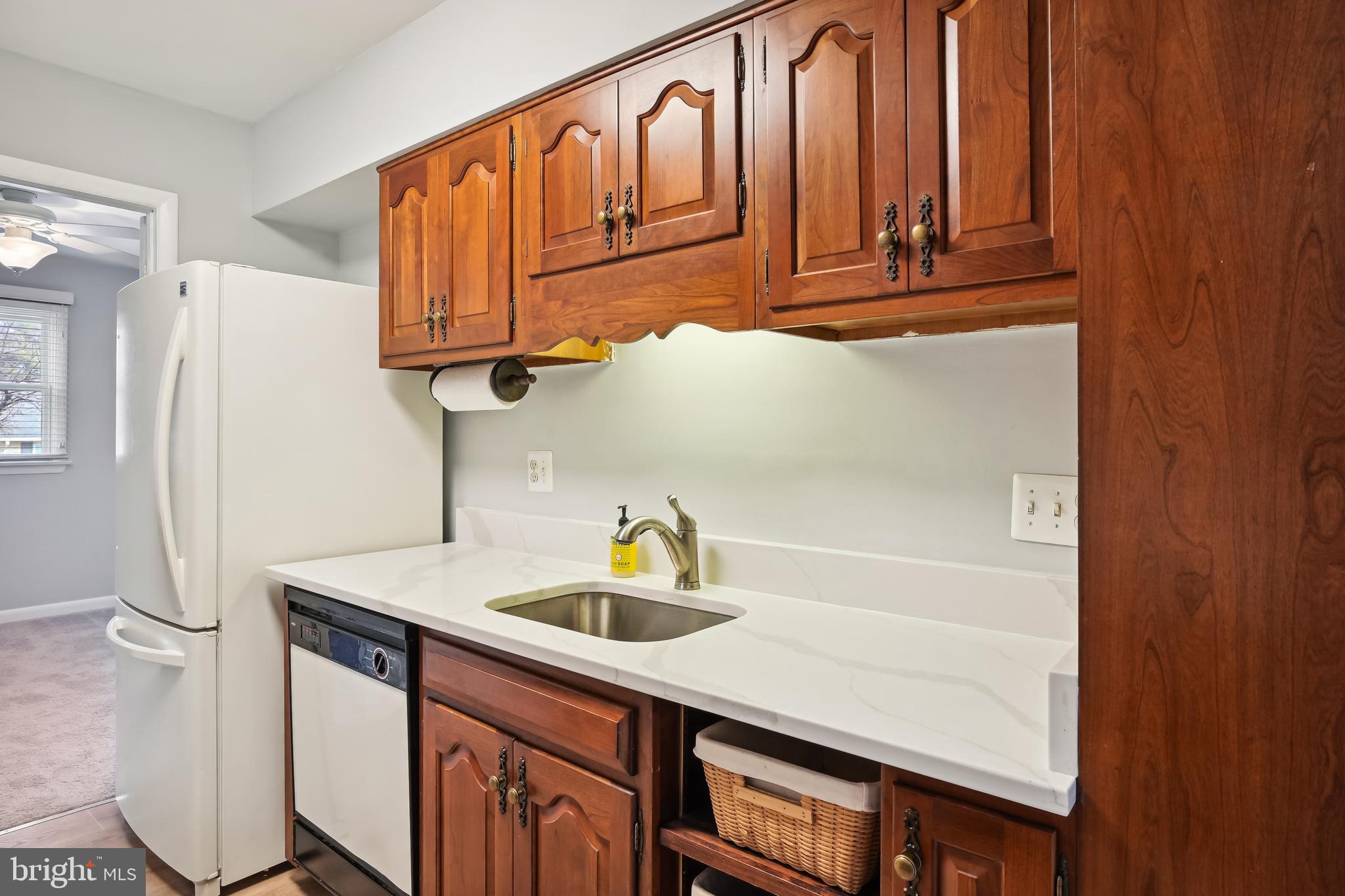 VILLAGE OF OLDE MILL - Residential