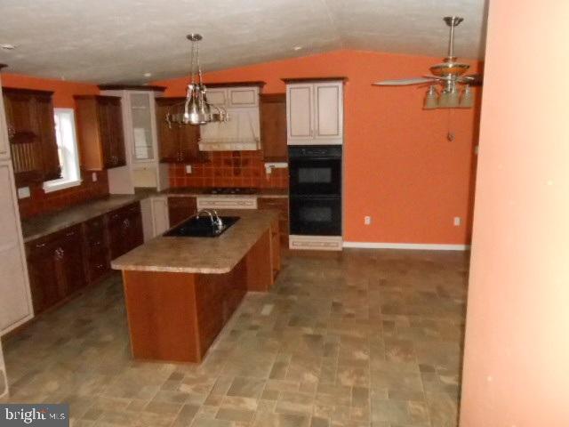 HAMPTON - Residential