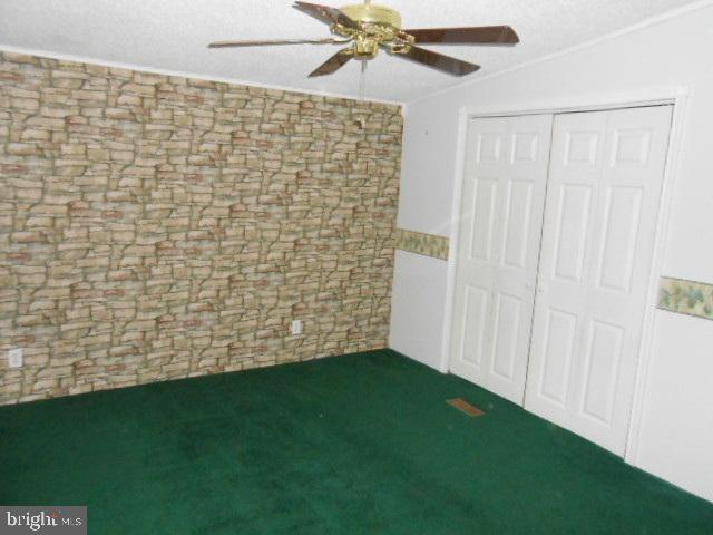 HAMPTON - Residential