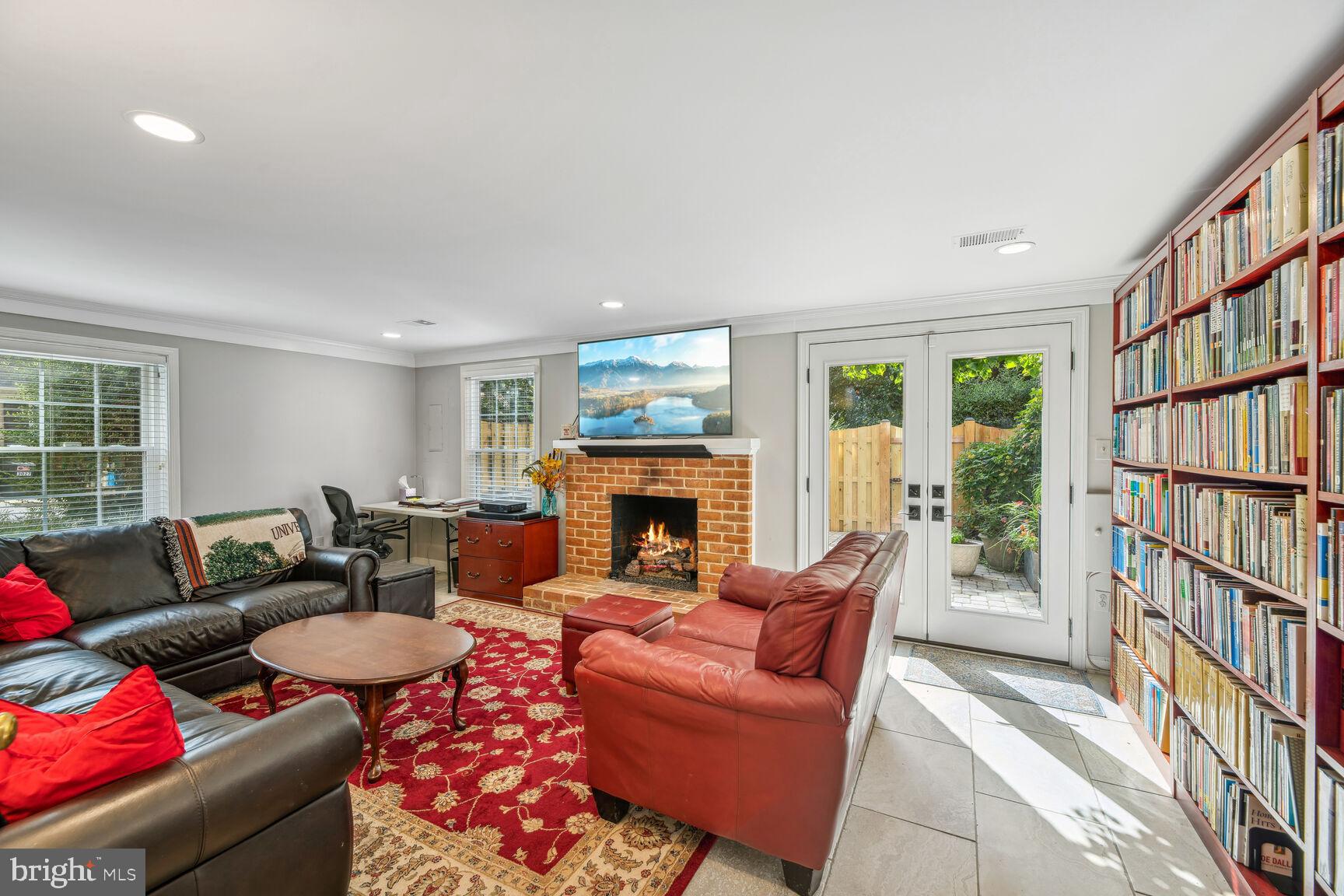 FEDERAL HILL - Residential