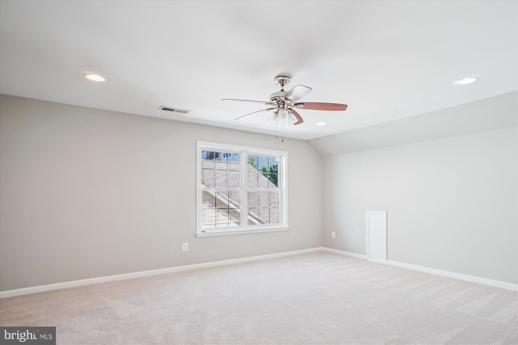 POTOMAC GREEN - Residential