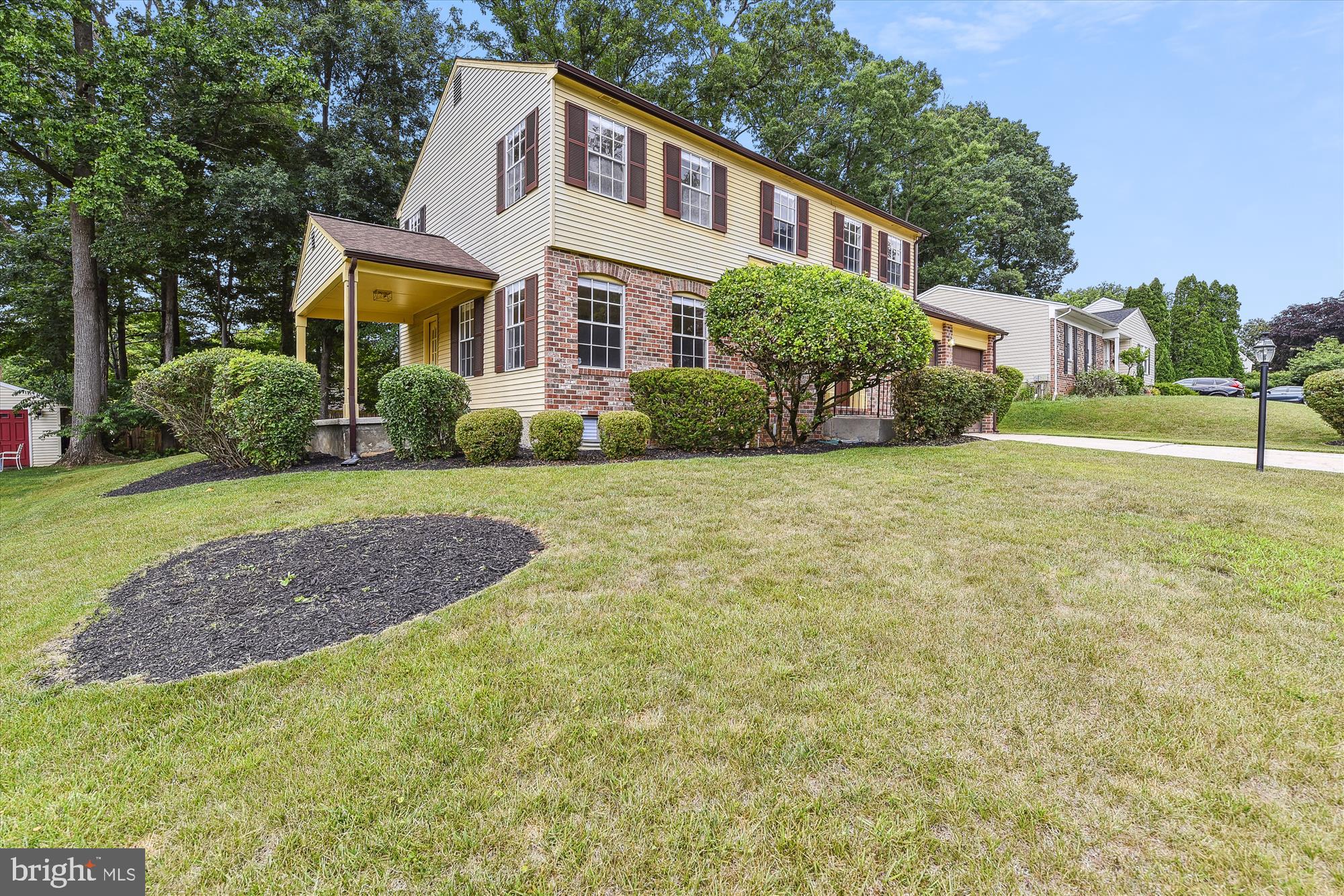 WOODBRIDGE VALLEY - Residential