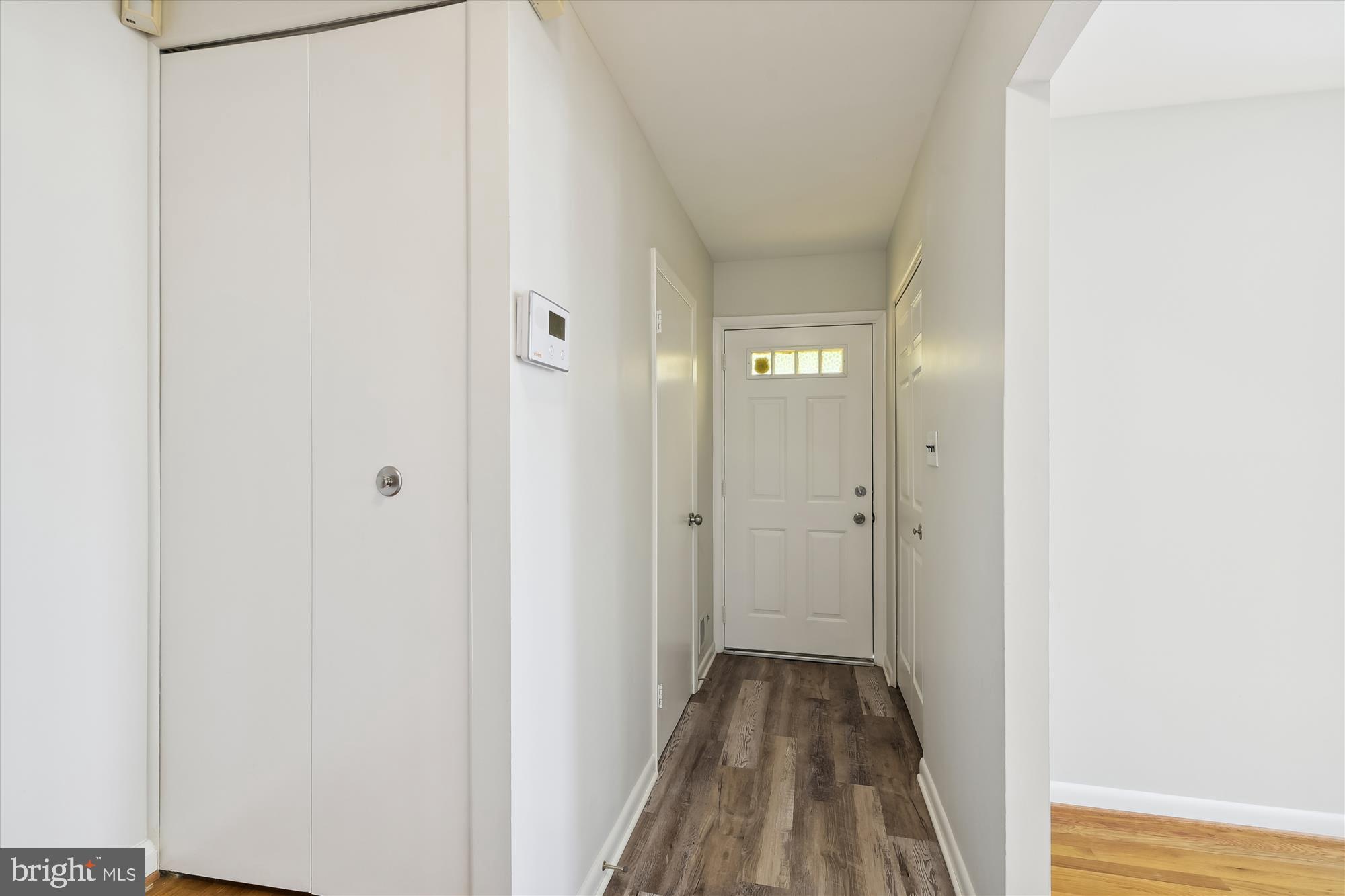 WOODBRIDGE VALLEY - Residential