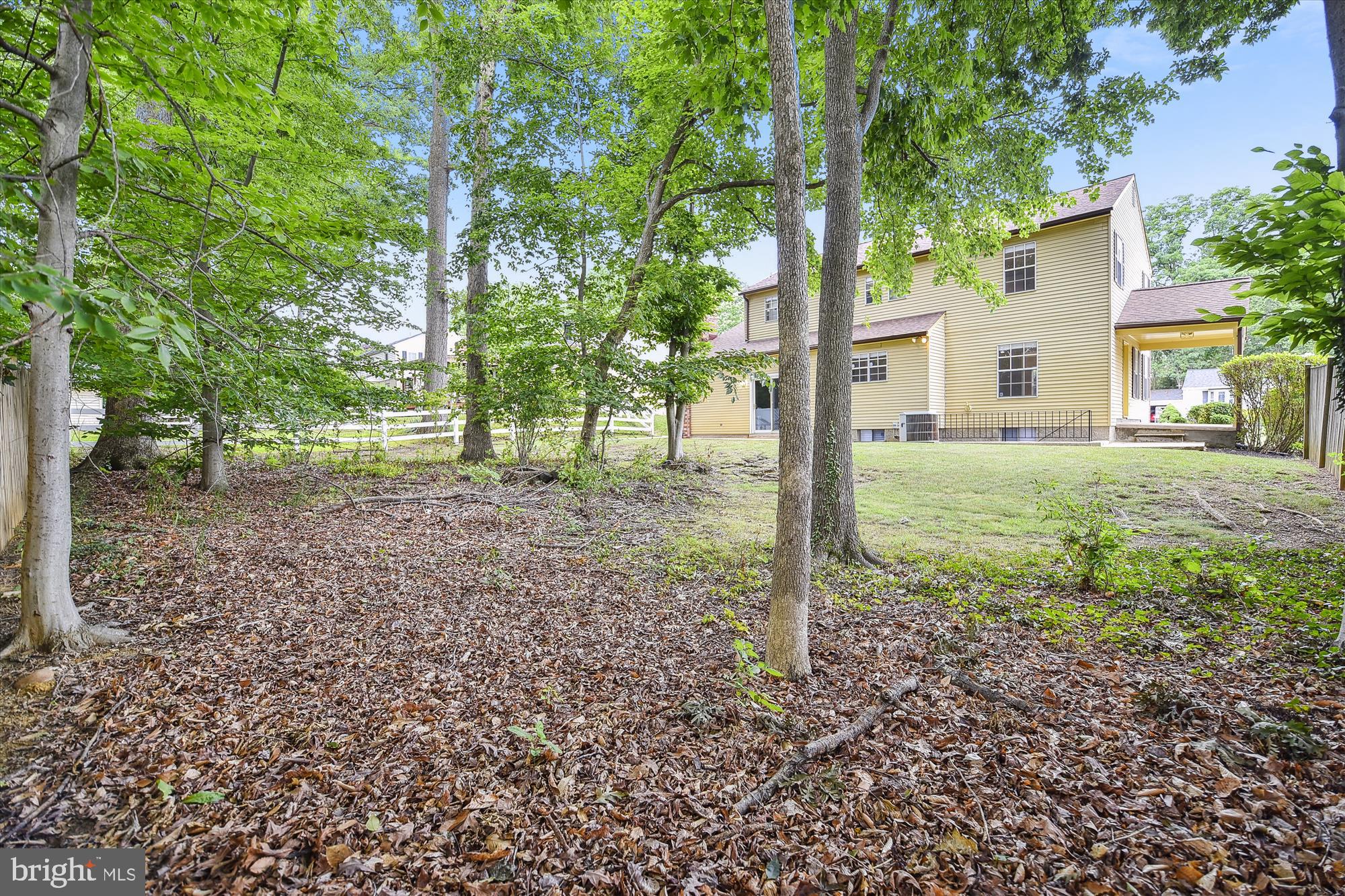 WOODBRIDGE VALLEY - Residential