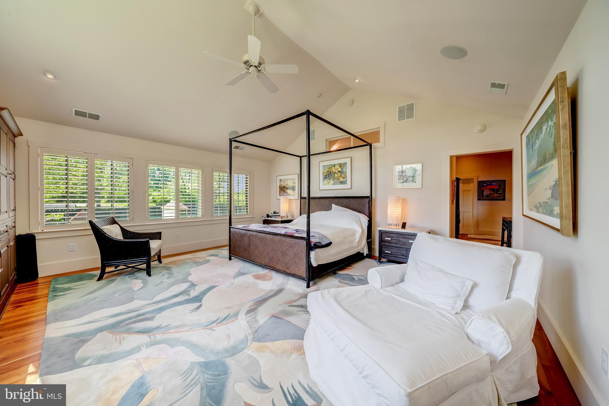 THE PLAINS - Residential