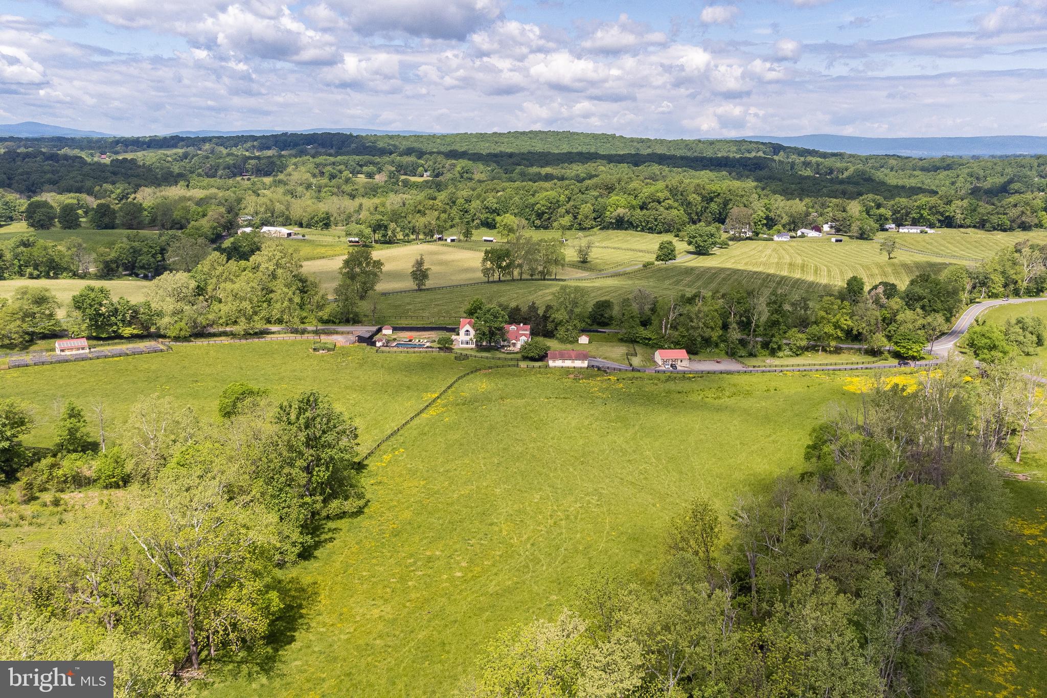 THE PLAINS - Residential