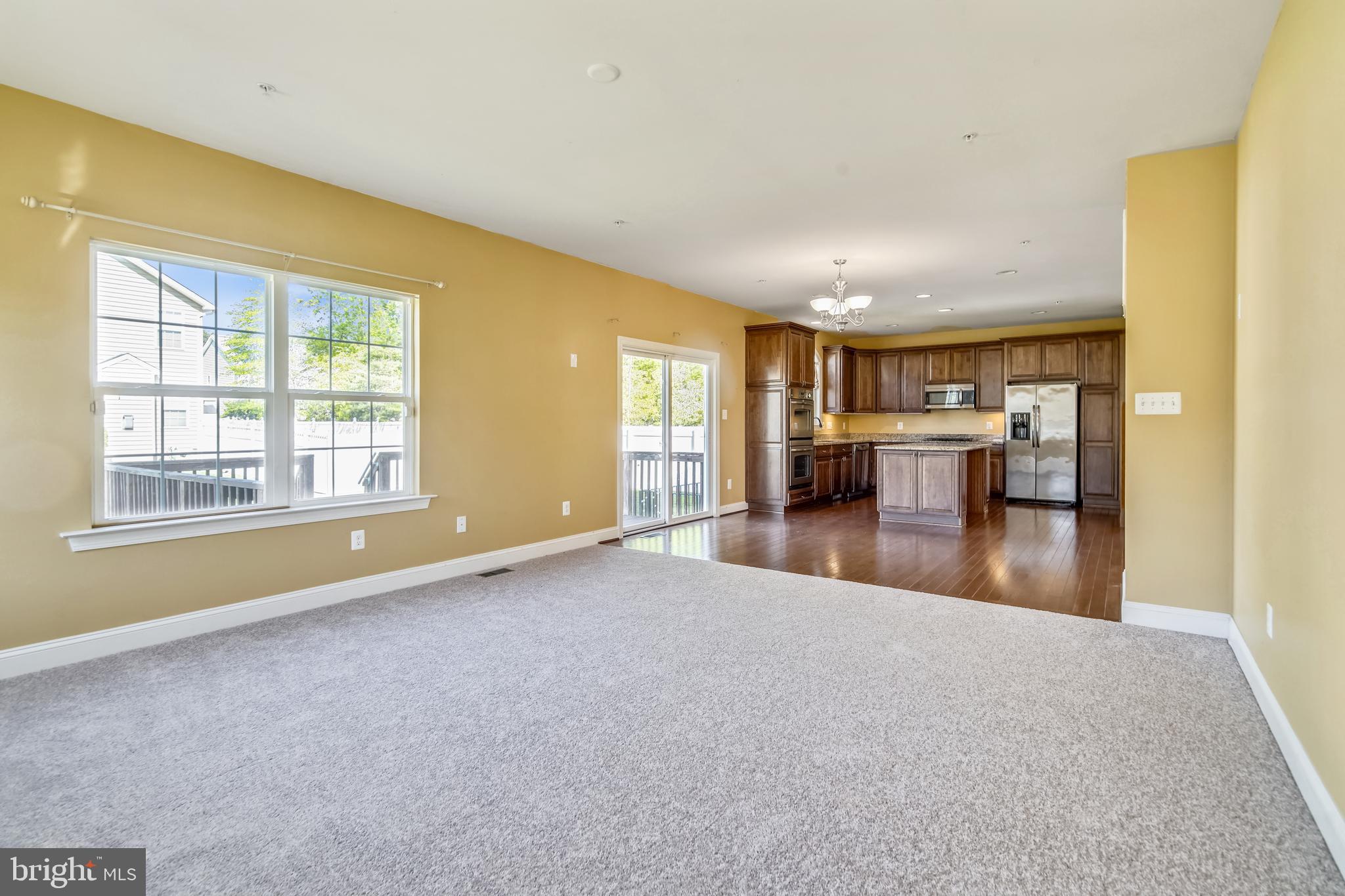 NORTH POINTE - Residential